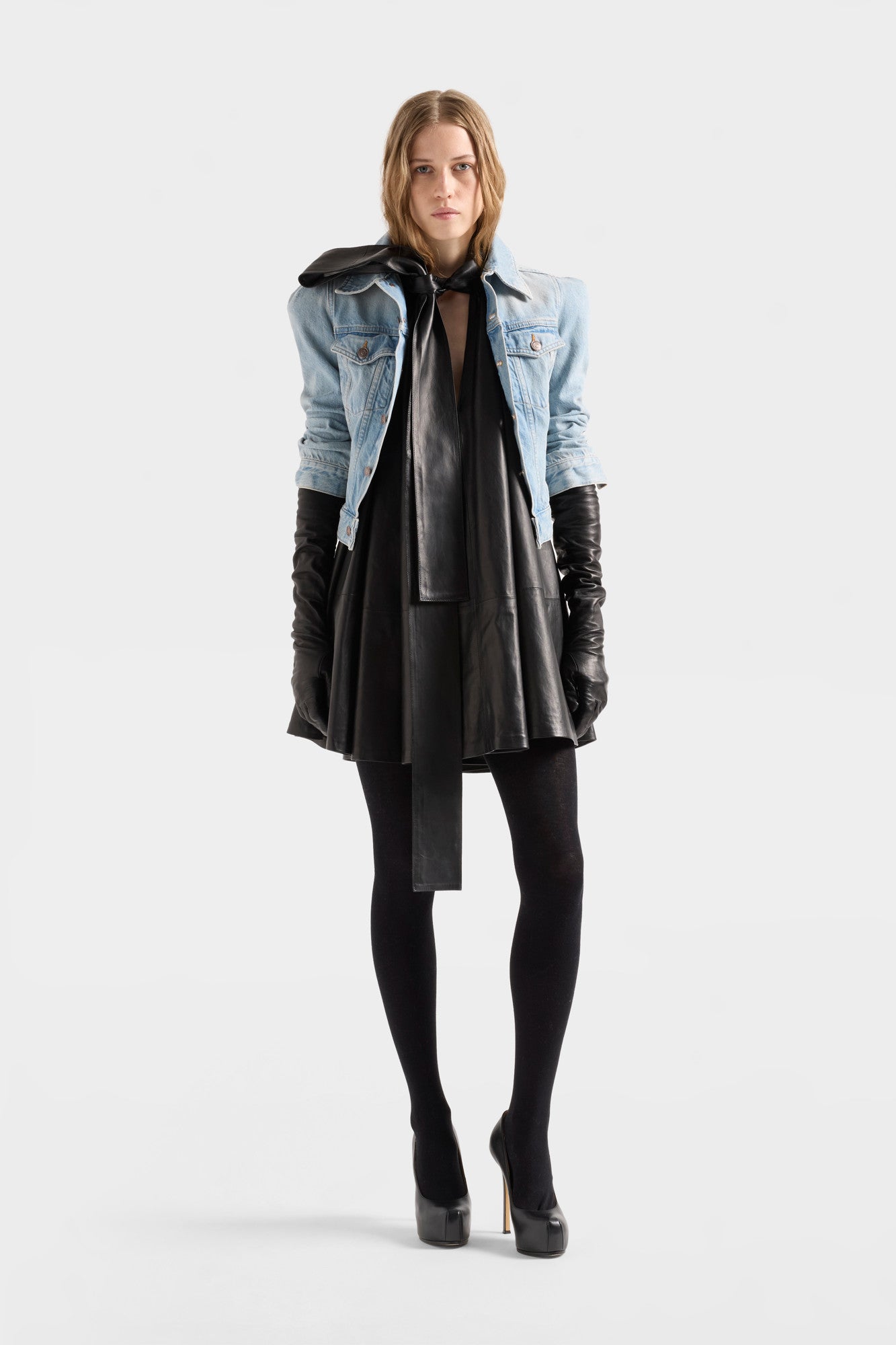 7-for-all-mankind-puff-sleeve-trucker-jacke-denim-chelsea image 2