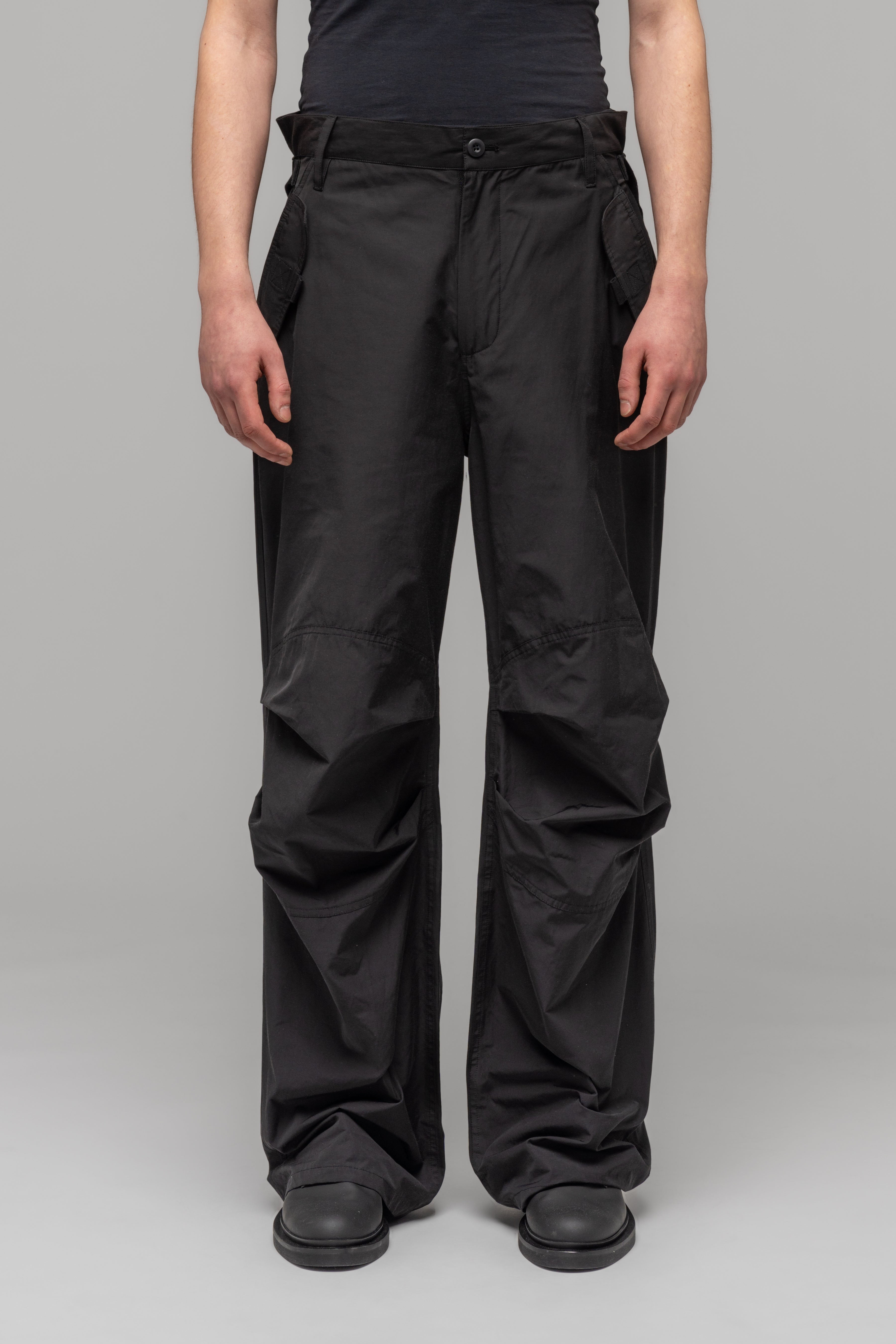 032c-hyperbole-parachute-cargo-trousers-weite-cargo-hose image 2