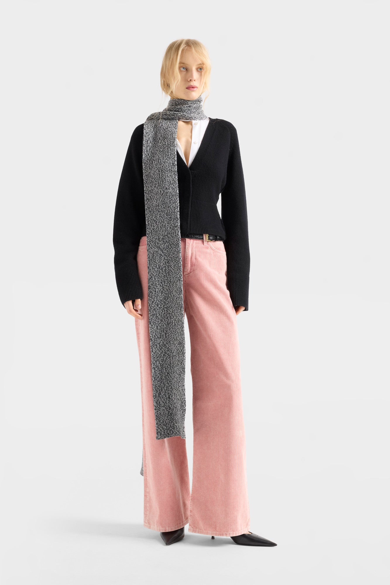 7-for-all-mankind-lotta-damen-cordhose-wide-leg-in-corduroy-blushing image 2