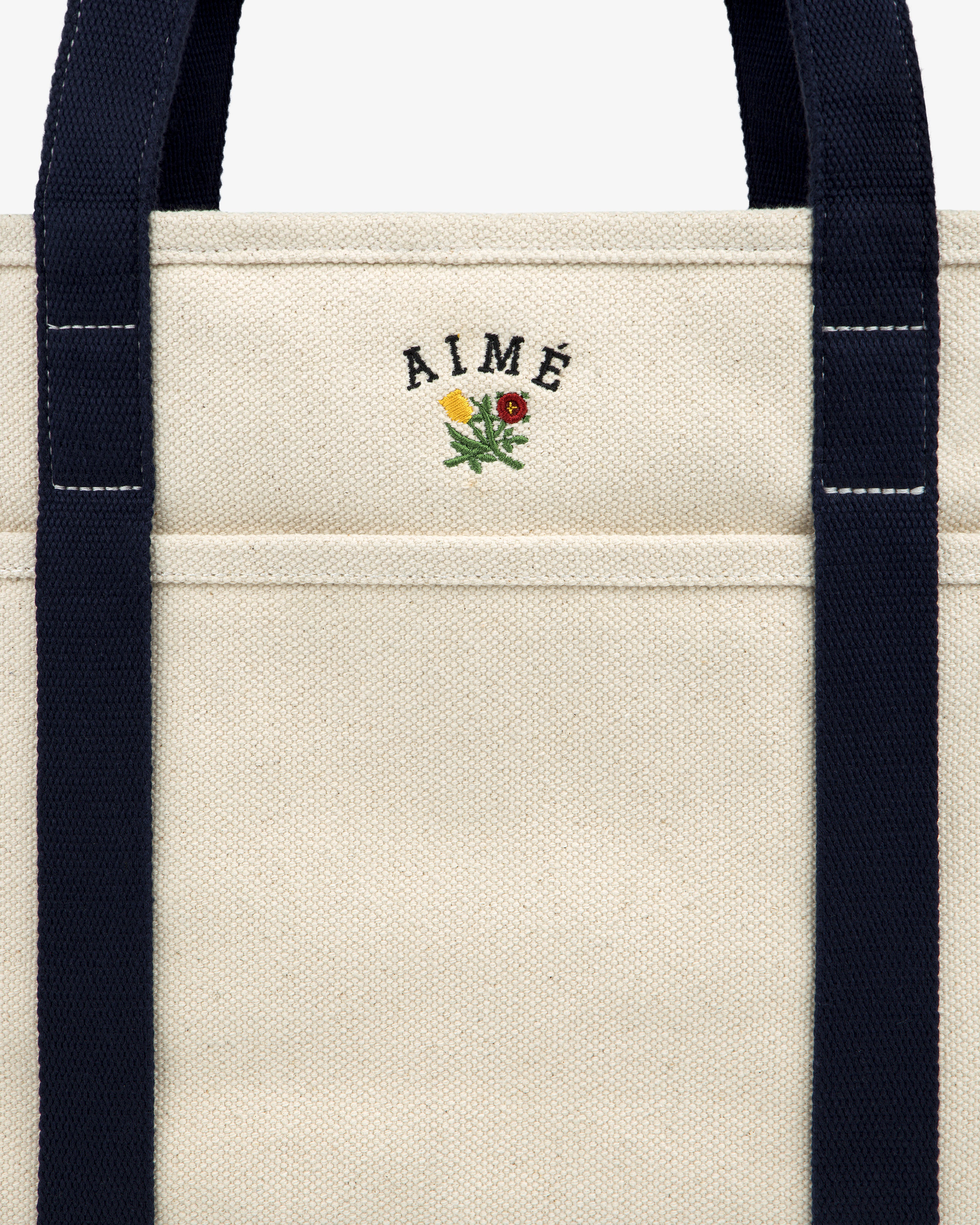 aim-leon-dore-small-crest-contrast-tote-bag-canvas-tasche-cream image 4