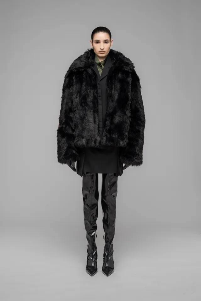 032c-muddy-faux-fur-blouson-oversize-kunstfell-jacke image 1