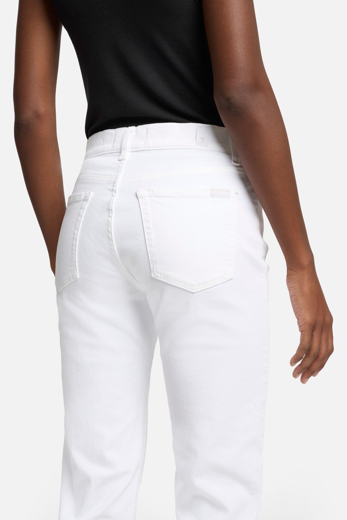 7-for-all-mankind-slim-illusion-capri-jeans-damen-salt-wei image 4
