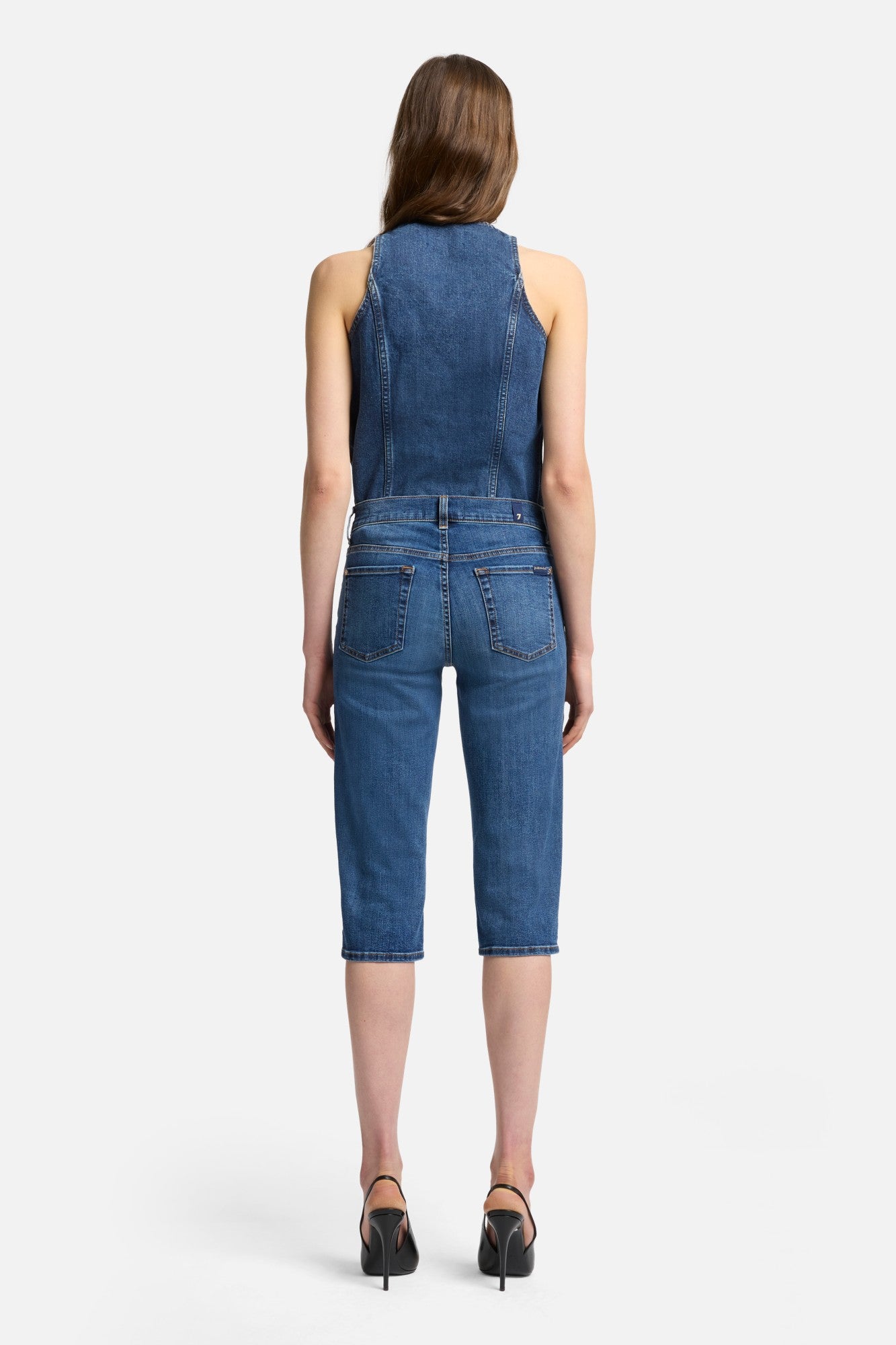 7-for-all-mankind-slim-illusion-capri-jeans-soho-light image 5