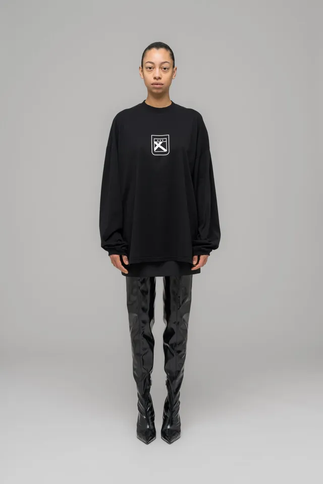 032c-fainting-cross-oversized-longsleeve-washed-black image 1