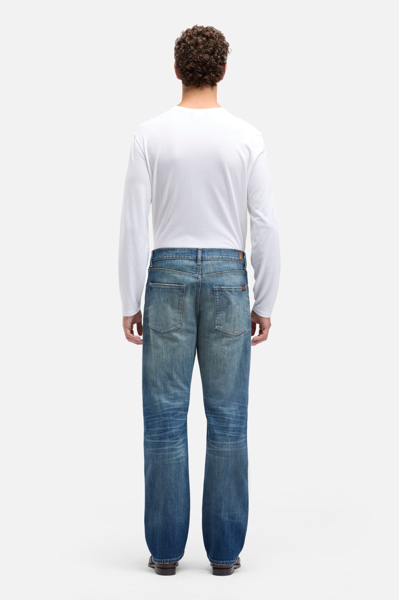 7-for-all-mankind-easy-straight-jeans-multicount-mid-blue image 5
