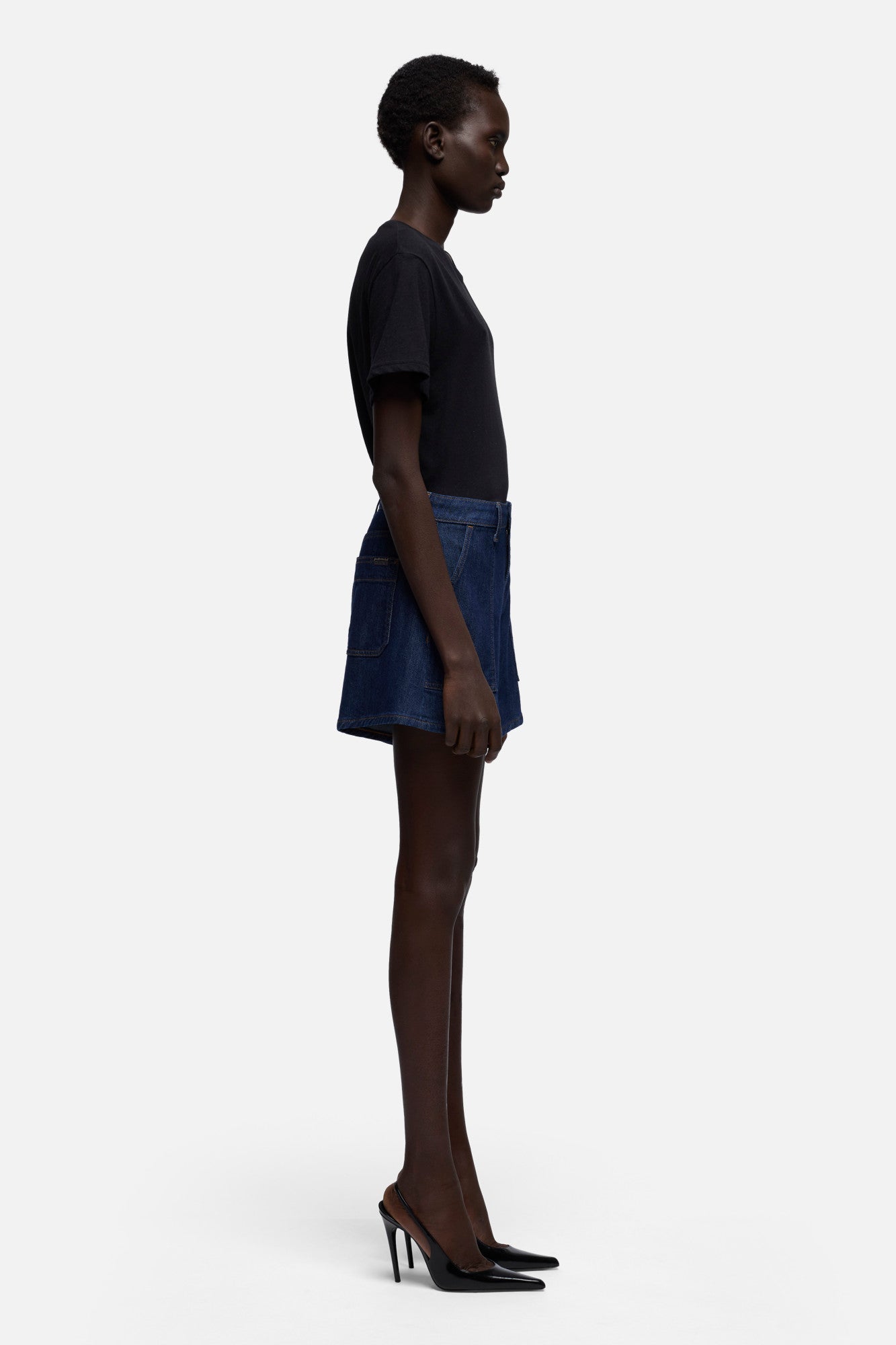 7-for-all-mankind-utility-kori-short-damen-denim-shorts-in-weightless-halona image 6