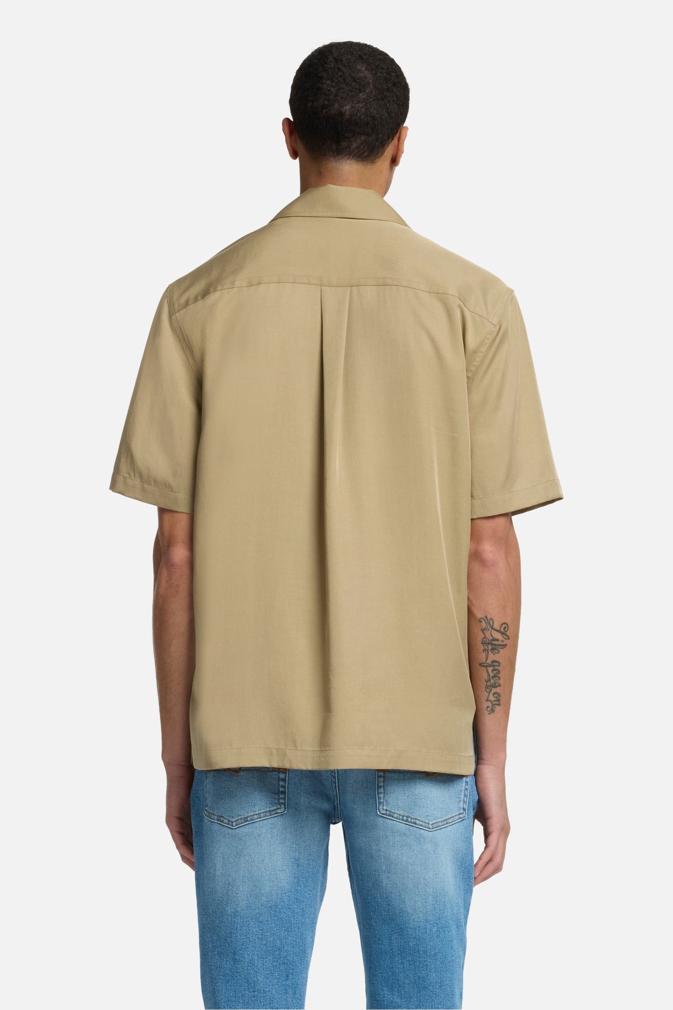 7-for-all-mankind-lyocell-camp-shirt-herren-hemd-in-taupe image 5