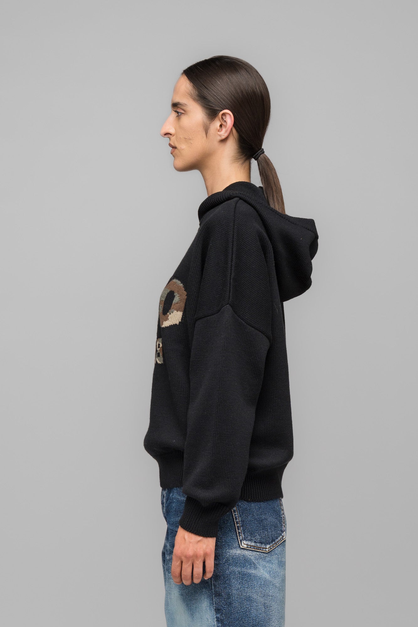 032c-selfie-hoodie-damen-merino-strickhoodie-camouflage image 3