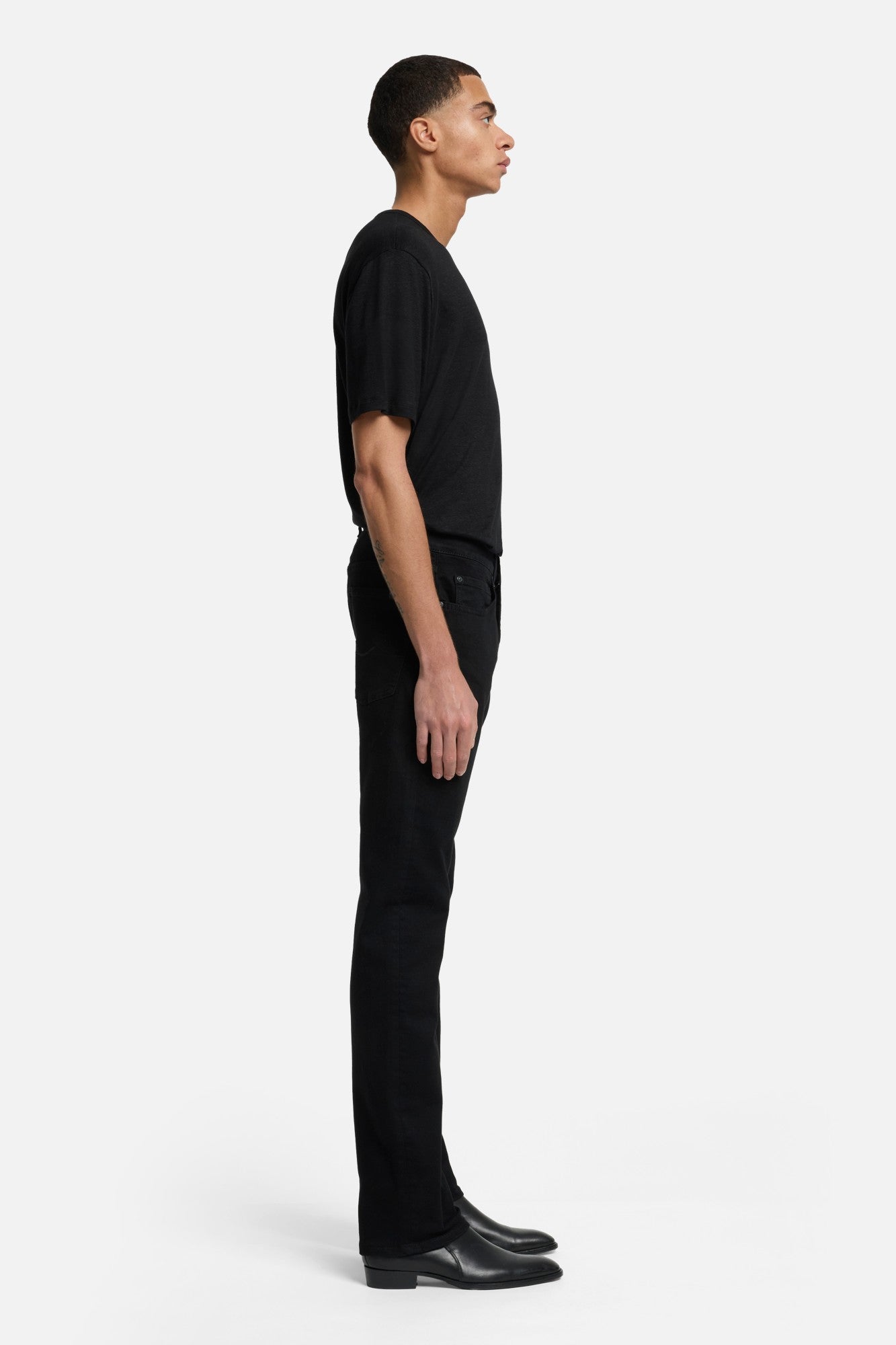 7-for-all-mankind-the-straight-jeans-black-onyx image 6