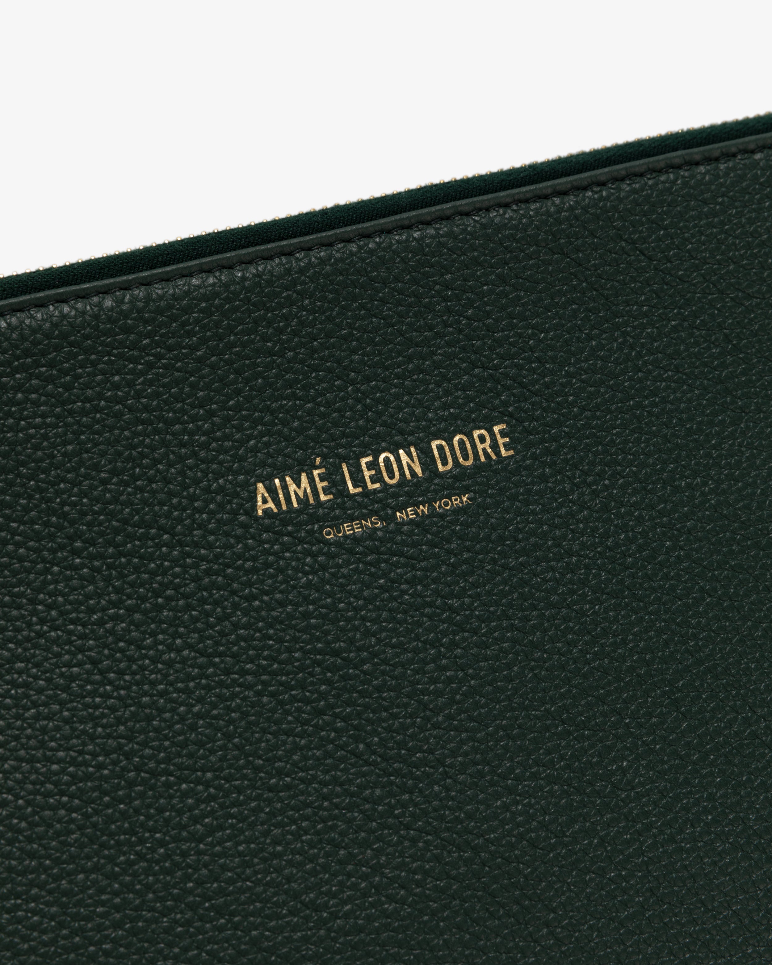 aim-leon-dore-medium-leather-pouch-gr-n image 3