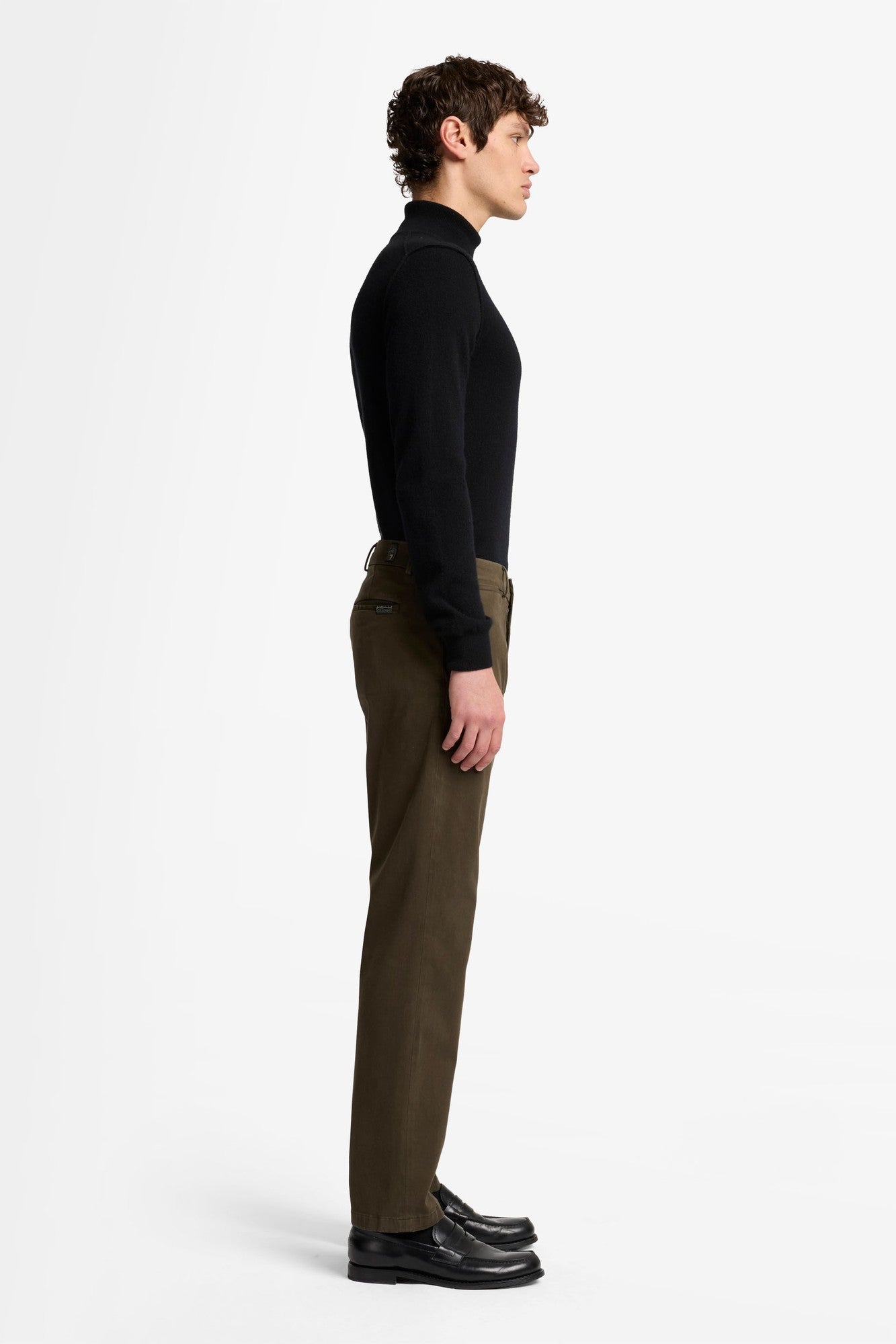 7-for-all-mankind-straight-chino-luxe-performance-sateen-dark-olive image 6