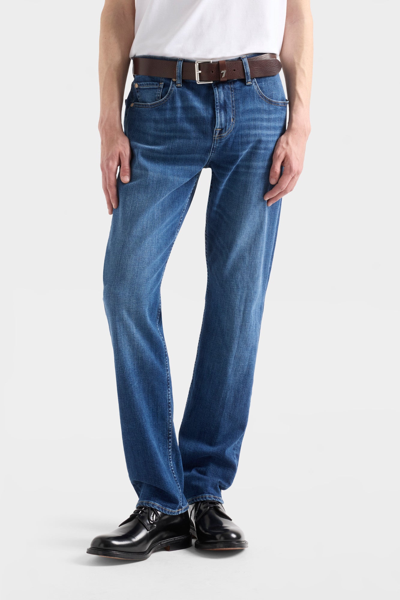 7-for-all-mankind-slimmy-jeans-luxe-performance-haven image 3