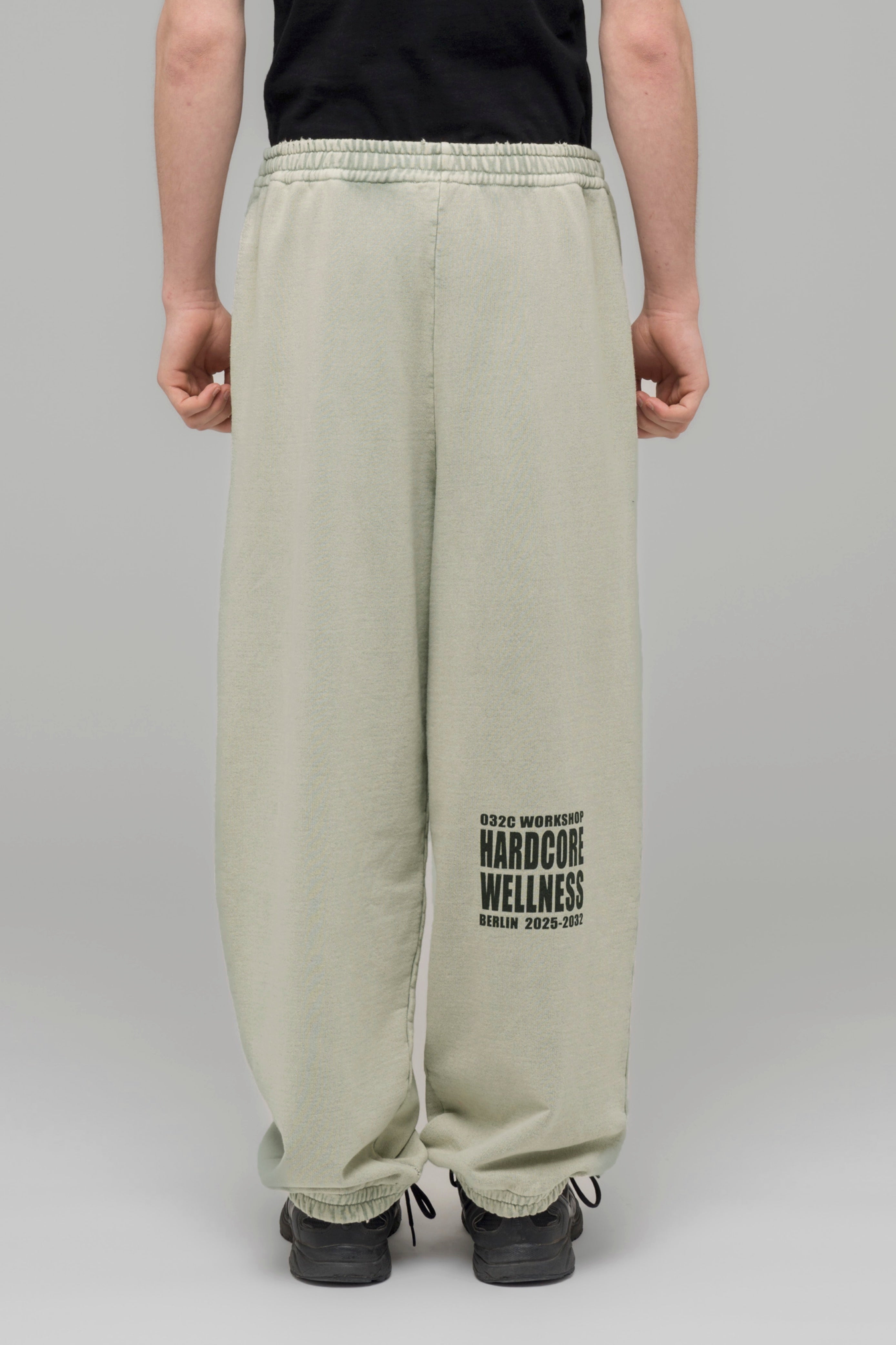 032c-hardcore-wellness-oversized-sweatpants-bio-baumwolle image 7