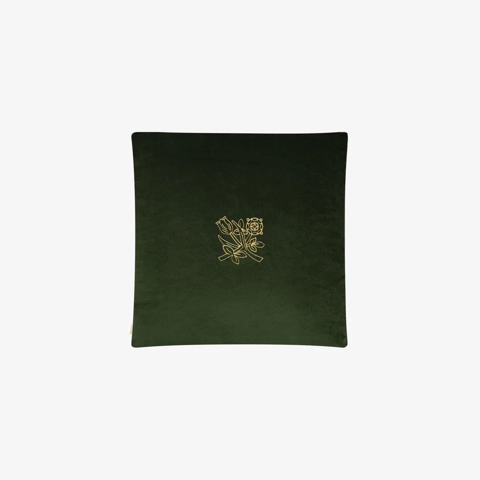 aim-leon-dore-queens-crest-kissen-45x45-gr-n image 1
