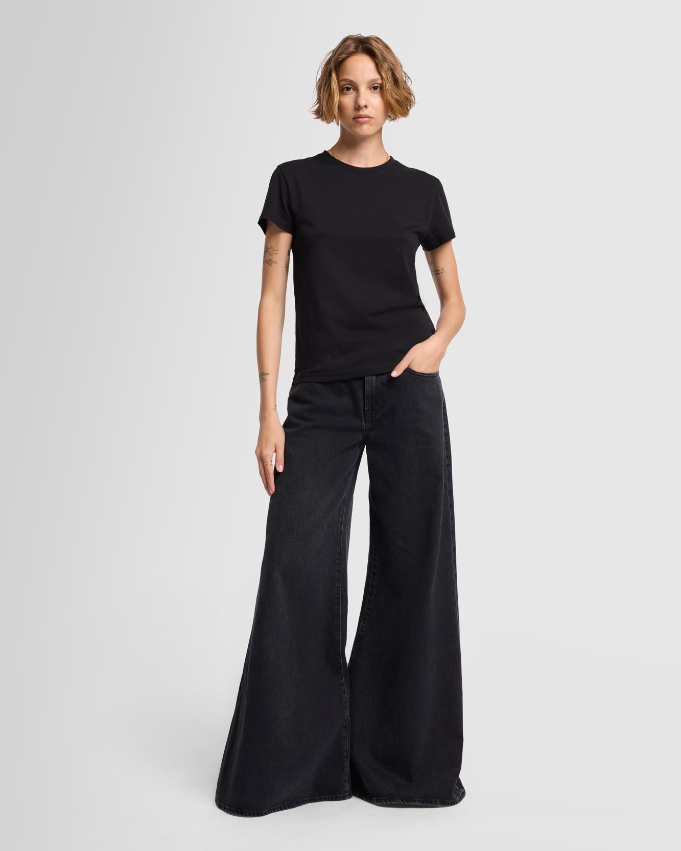 7-for-all-mankind-basic-tee-black-damen-t-shirt image 2