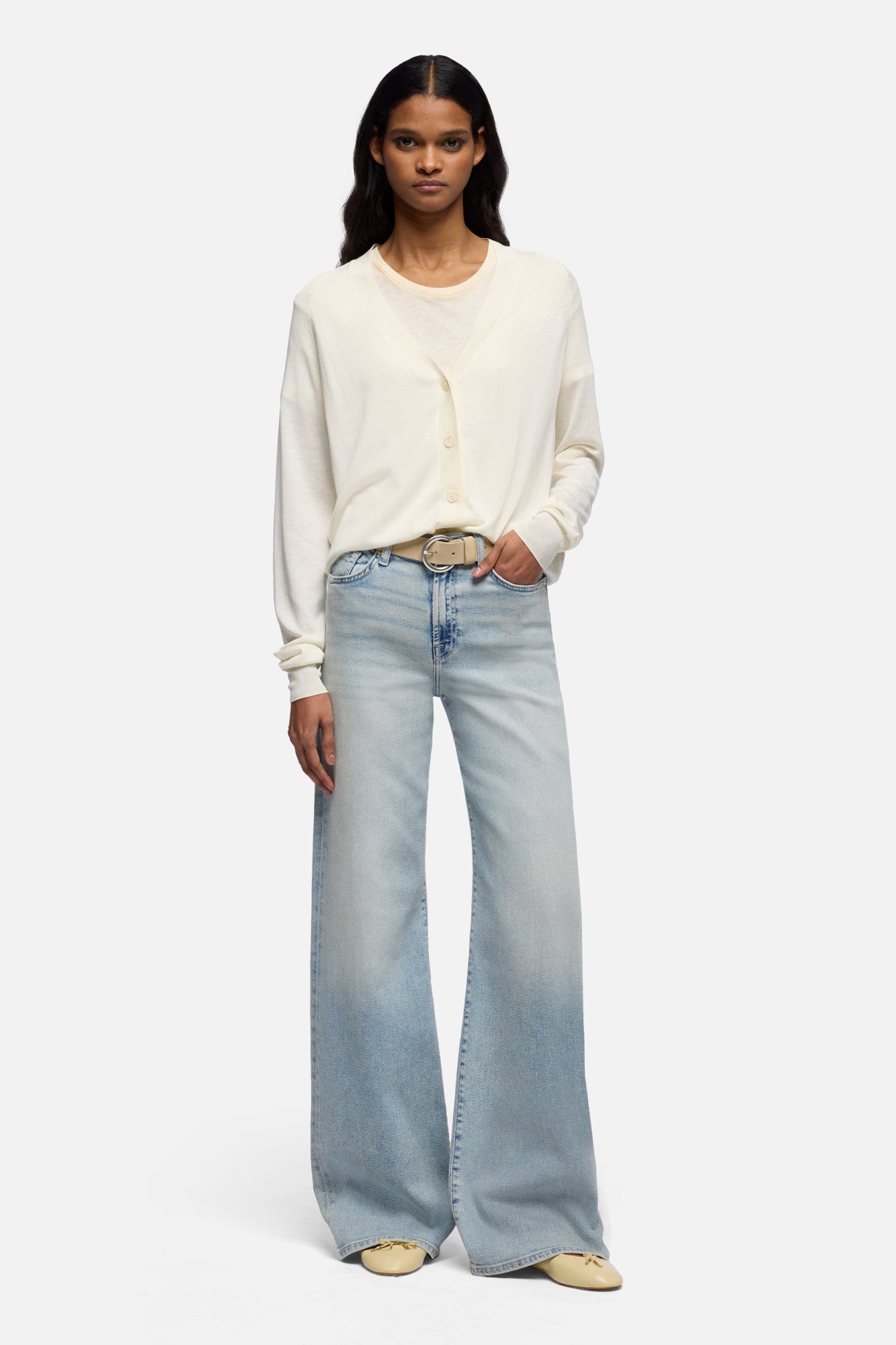 7-for-all-mankind-lotta-wide-leg-jeans-in-luxe-vintage-ghost-blue image 2
