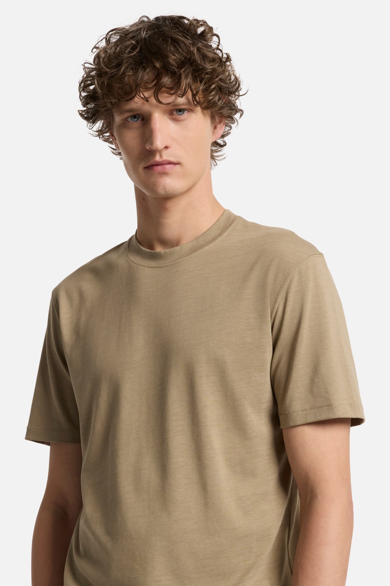 7-for-all-mankind-lyocell-crewneck-tee-taupe-herren image 4