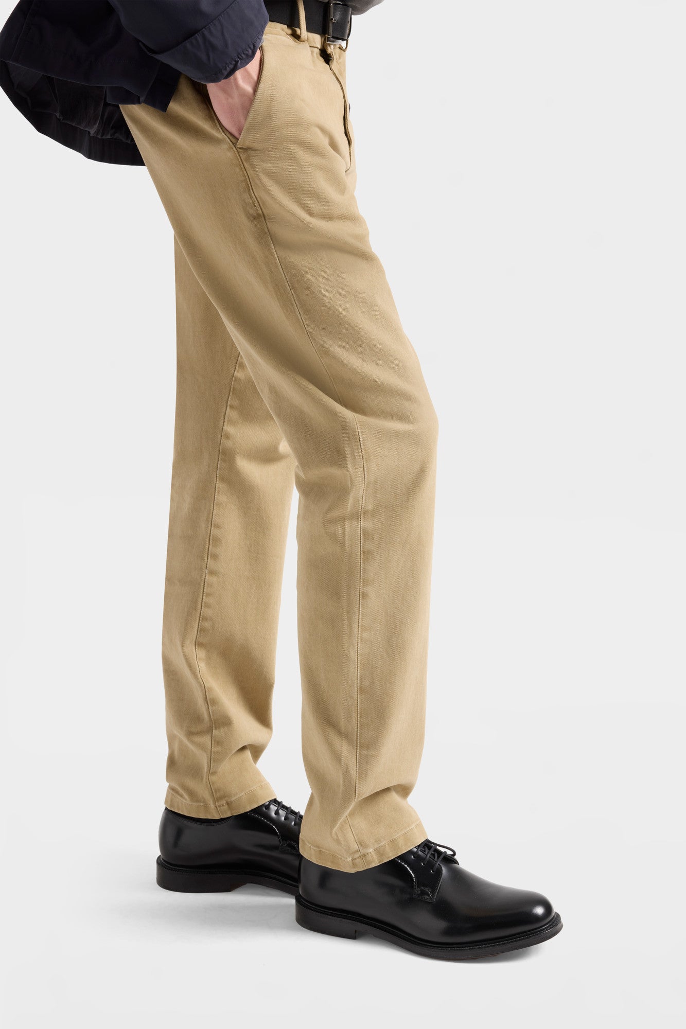 7-for-all-mankind-slimmy-chino-dust-rise-herren image 6