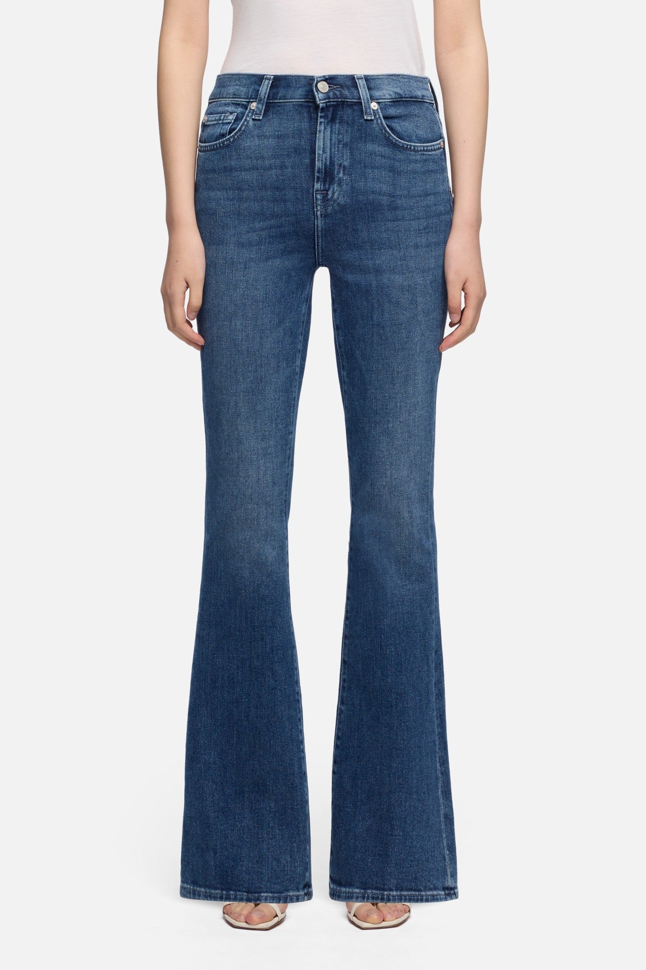 7-for-all-mankind-high-waist-ali-flare-jeans-denim-flux-white image 3