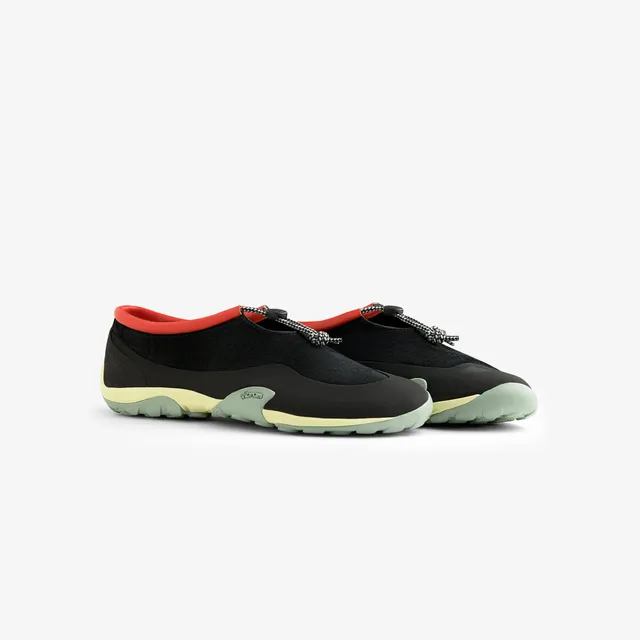 aim-leon-dore-x-new-balance-mt10t-sportschuh-schwarz image 1
