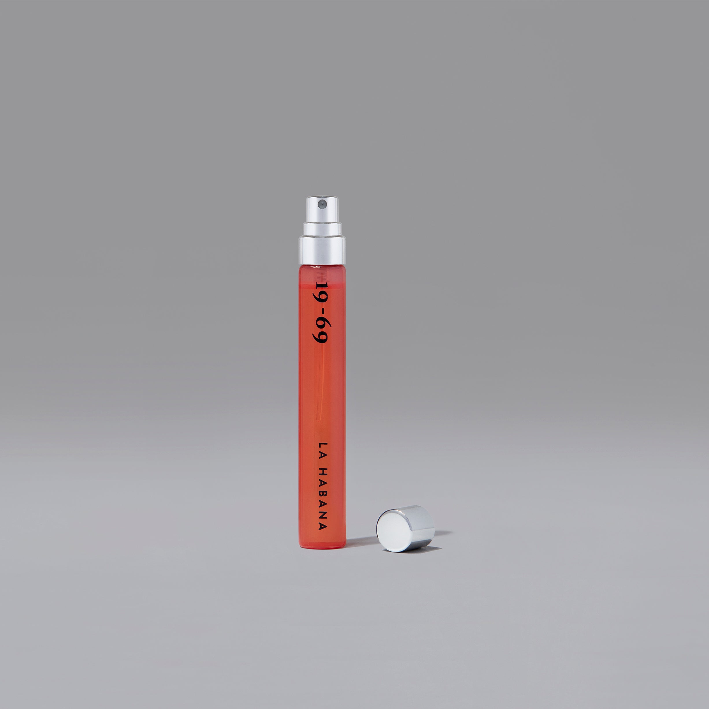 19-69-la-habana-eau-de-parfum-9-ml-reise-spray-unisex image 2