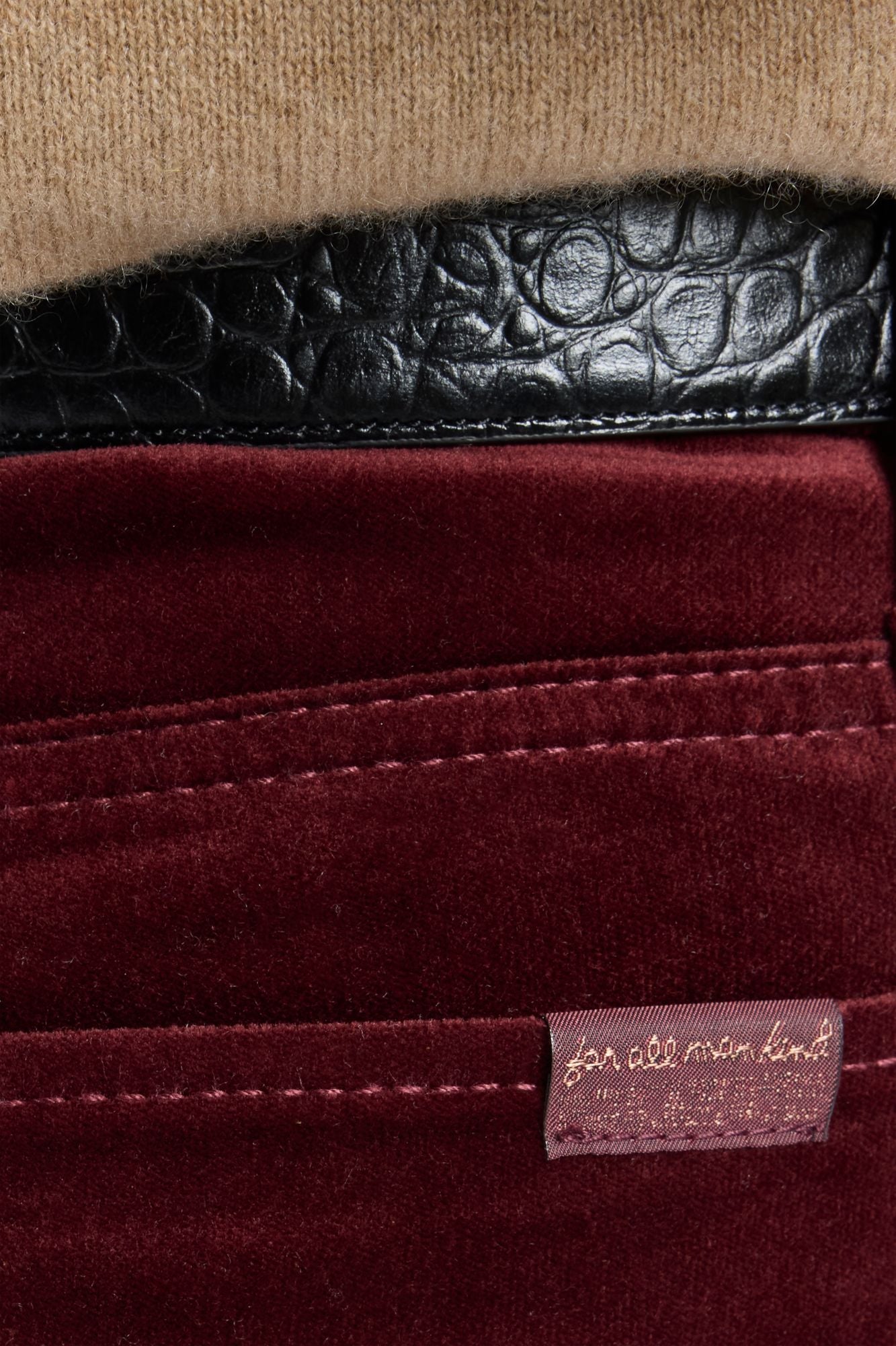 7-for-all-mankind-leggy-bootcut-samthose-velvet-burgundy image 4