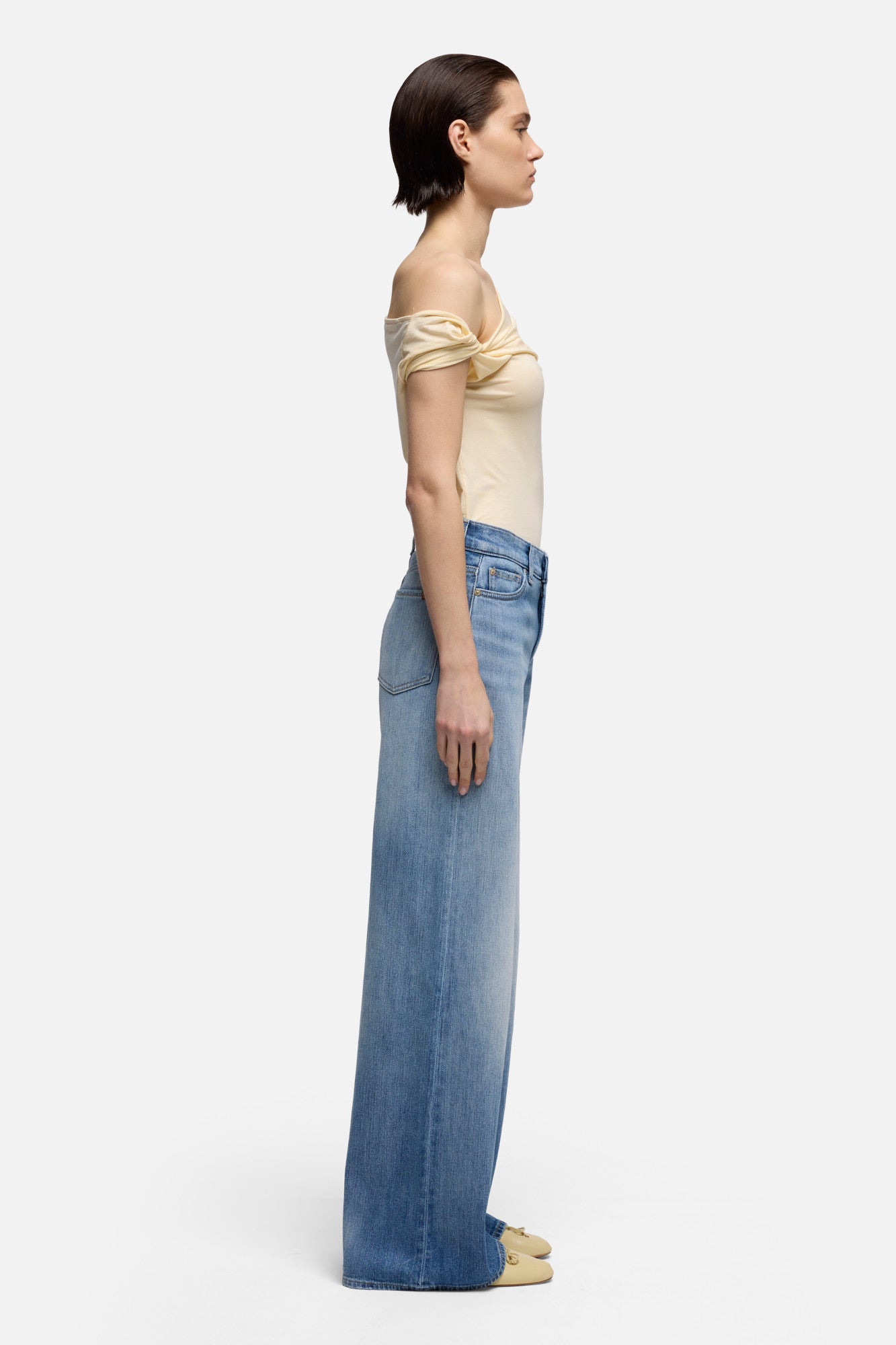 7-for-all-mankind-tailorless-lotta-wide-leg-jeans-in-airweft-chill-wave image 6