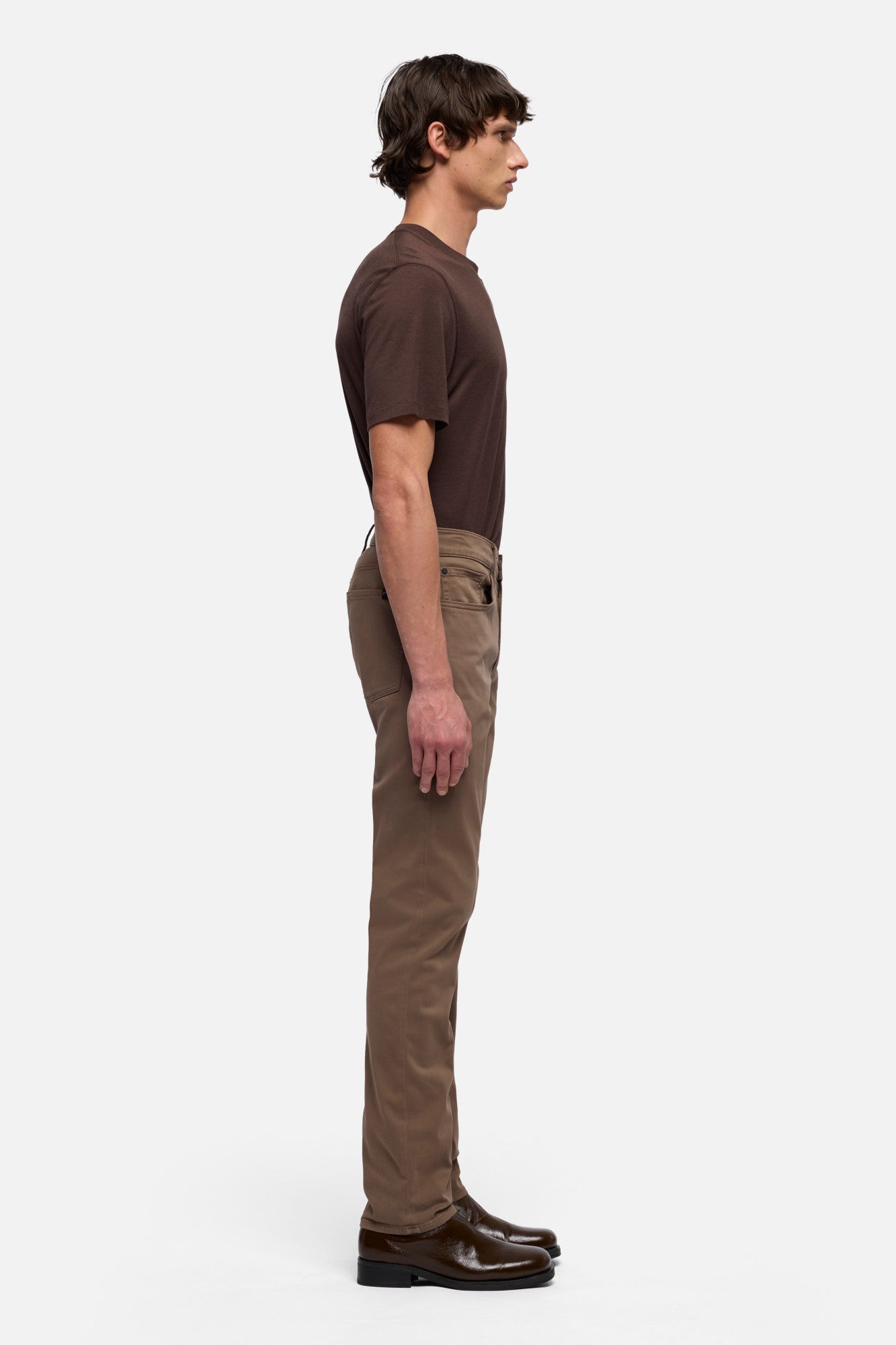 7-for-all-mankind-slimmy-hose-luxe-performance-sateen-herren-braun image 6