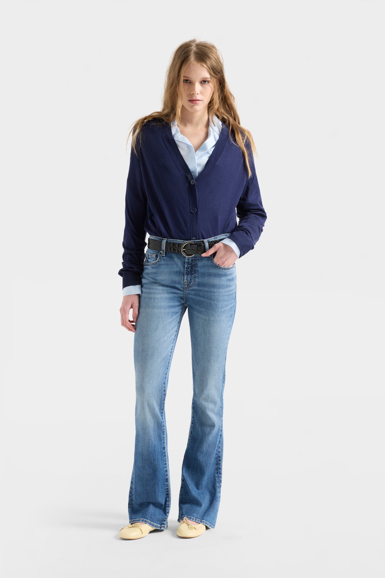 7-for-all-mankind-tailorless-bootcut-jeans-slim-illusion-faded-echo image 2