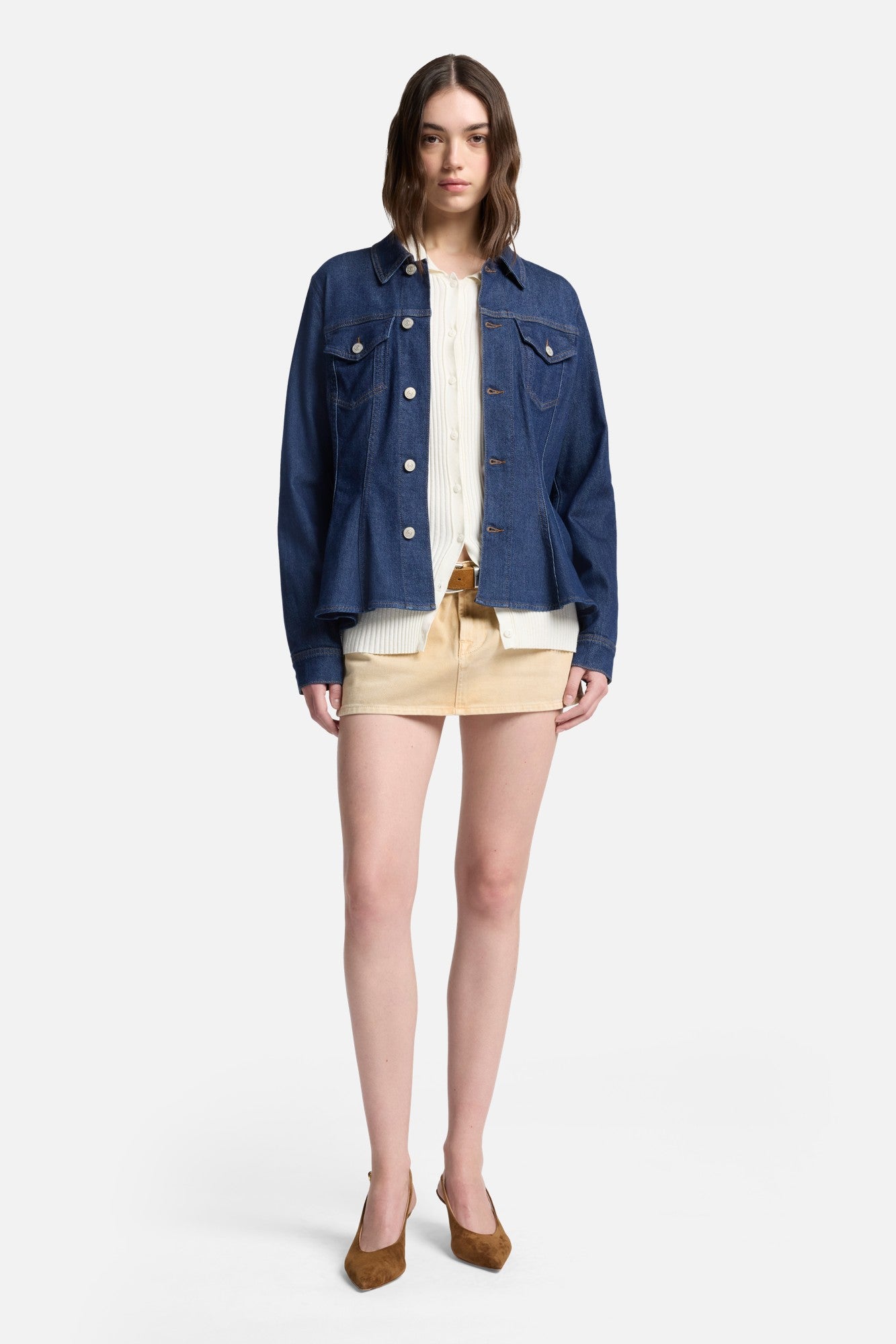 7-for-all-mankind-weightless-denim-flounce-trucker-jacket-halona-damen image 2