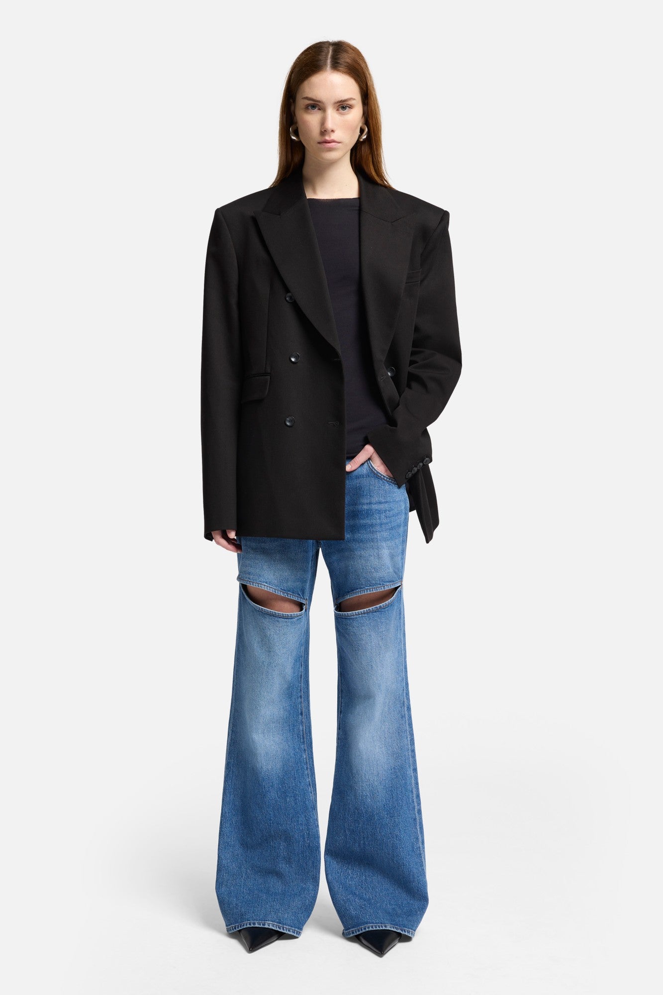 7-for-all-mankind-spencer-flare-jeans-in-weekend image 2