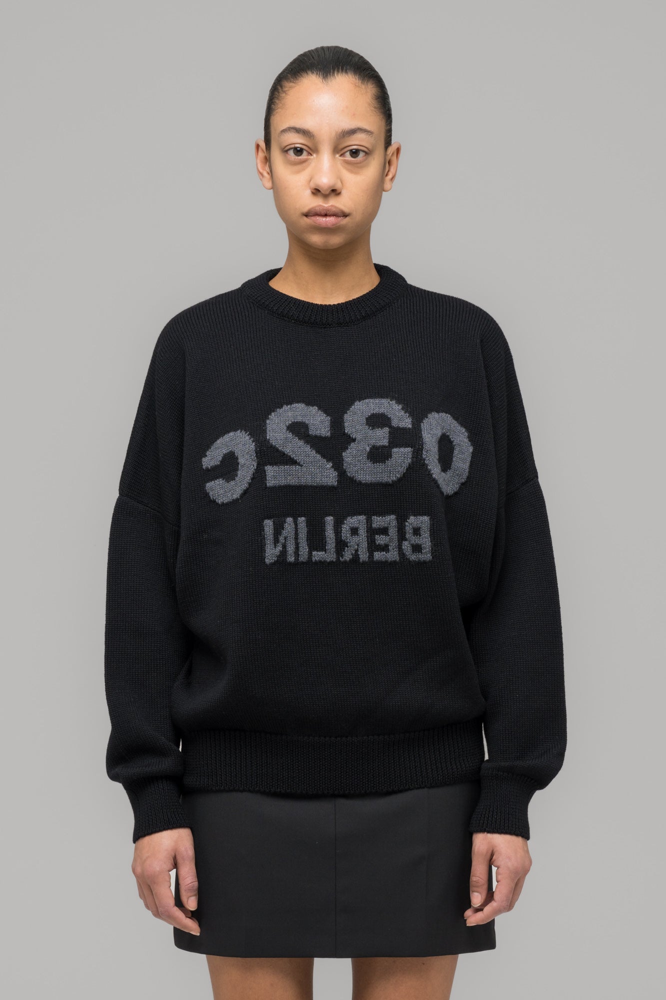 032c-selfie-sweater-black-black-melange-merino-strickpullover-relaxed-fit image 3