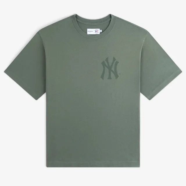 aim-leon-dore-yankees-washed-logo-tee-t-shirt-gr-n image 1