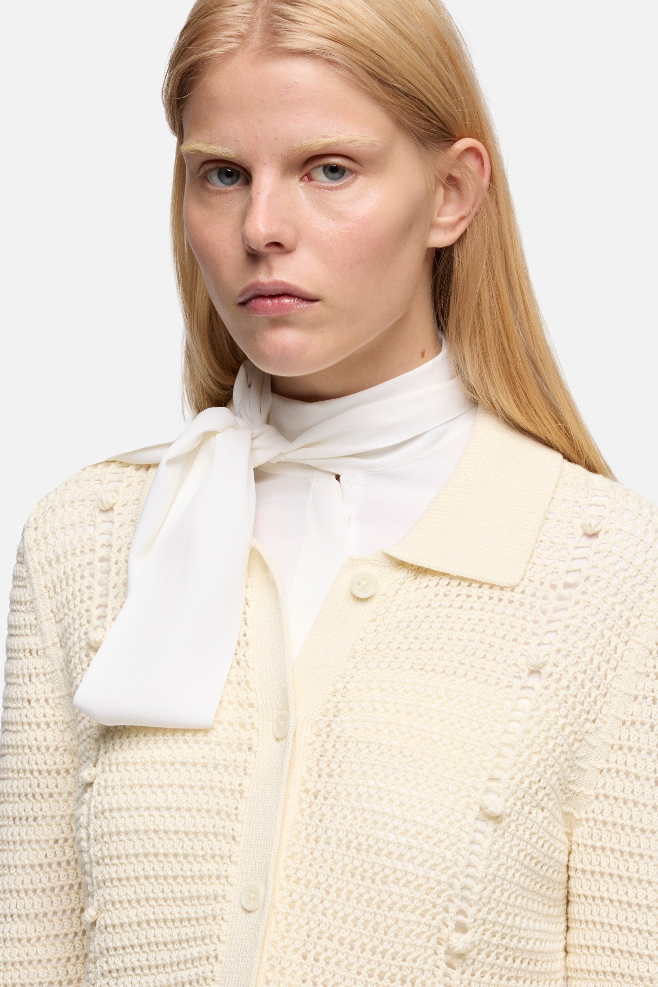 7-for-all-mankind-bobble-cardigan-strickjacke-ecru-damen-cropped-offener-strick image 4