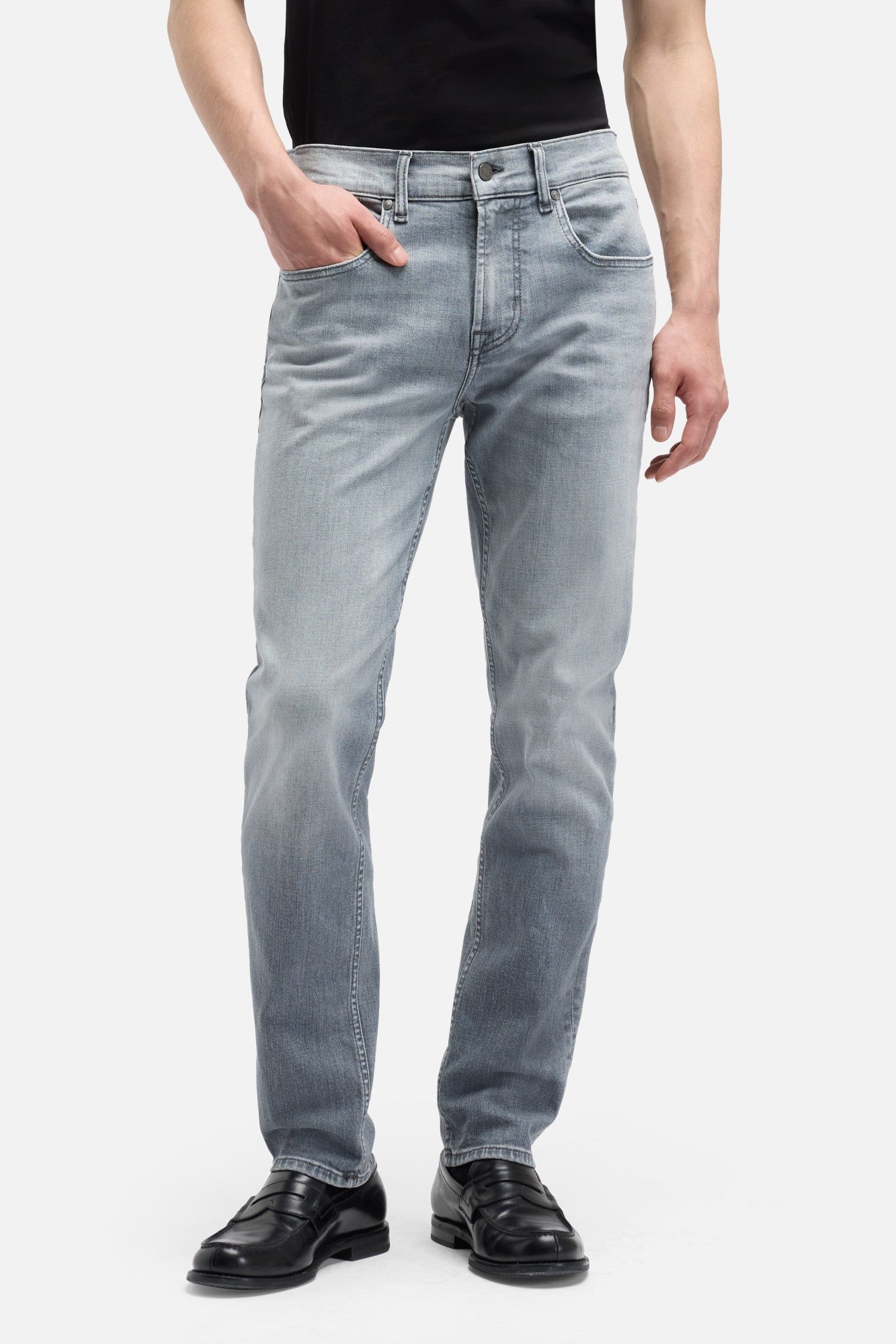 7-for-all-mankind-luxe-performance-slimmy-tapered-jeans-urban-grau image 3