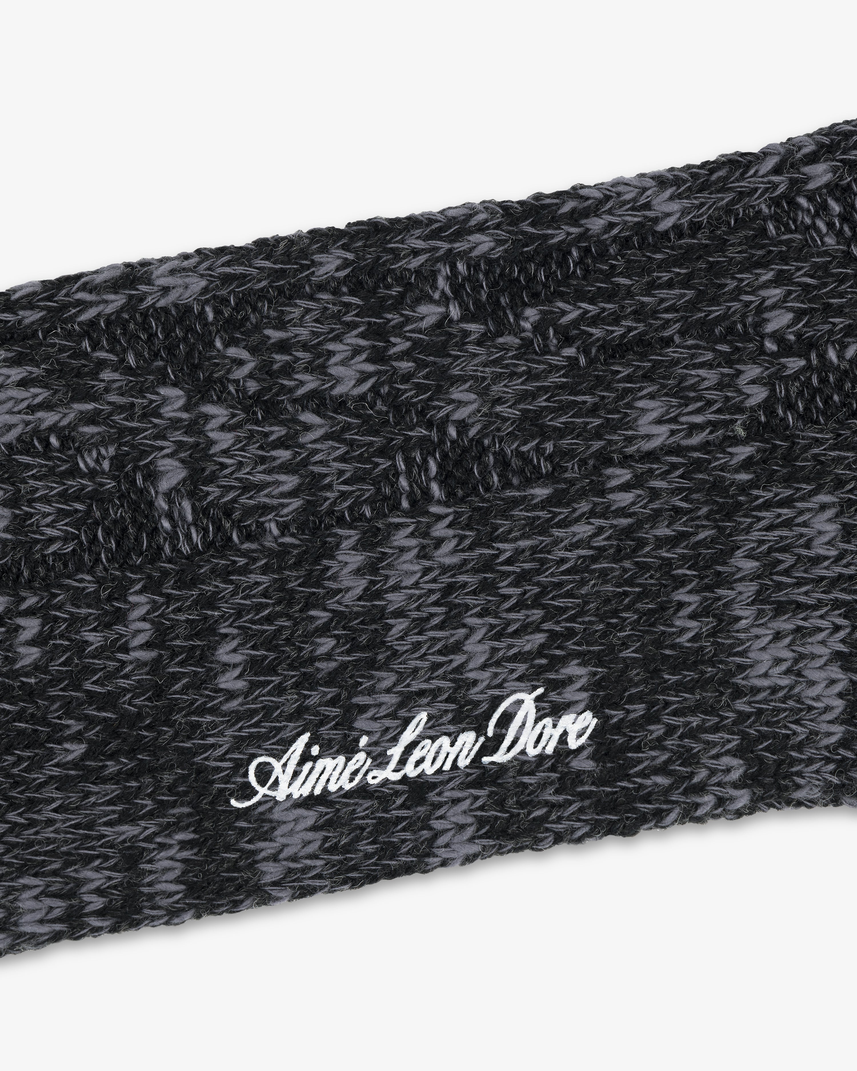 aim-leon-dore-cable-knit-hiking-sock-grey image 4