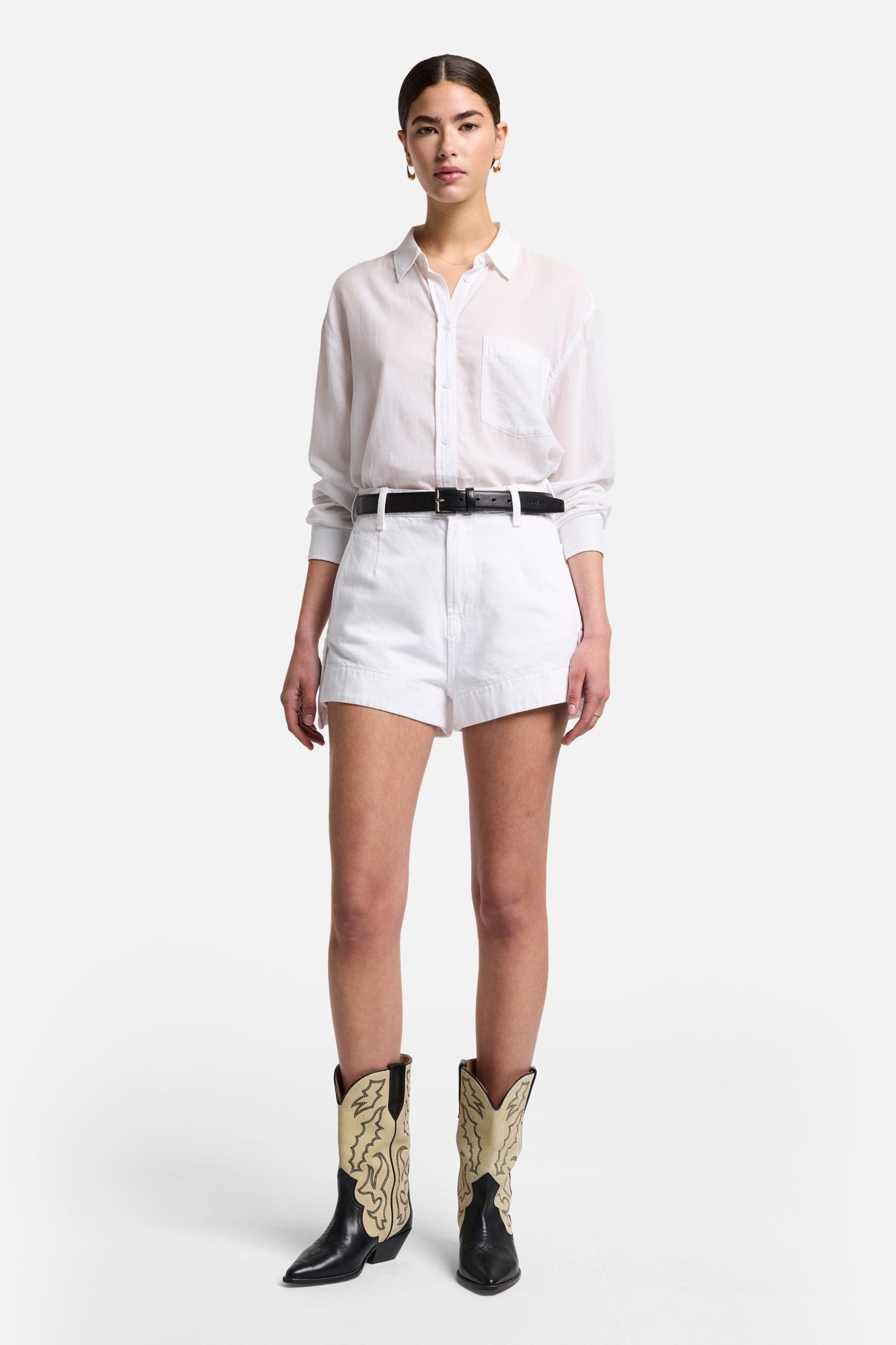 7-for-all-mankind-denim-tailored-short-damen-shorts-in-brilliant-white image 2