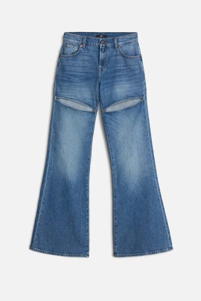 7-for-all-mankind-spencer-flare-jeans-in-weekend image 1