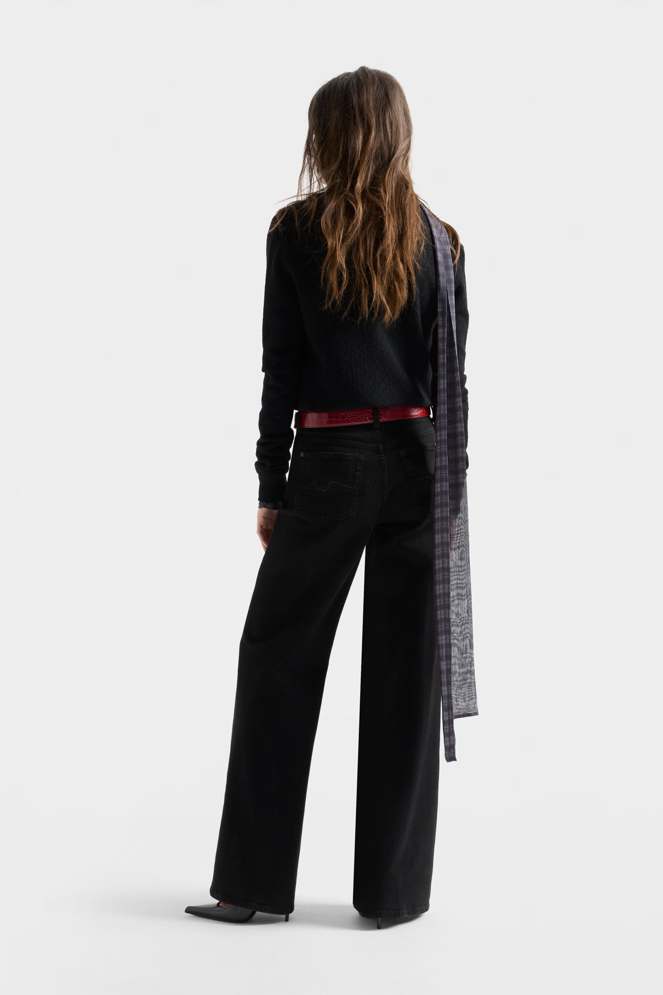 7-for-all-mankind-lotta-nightwood-damen-wide-leg-jeans-schwarz image 5