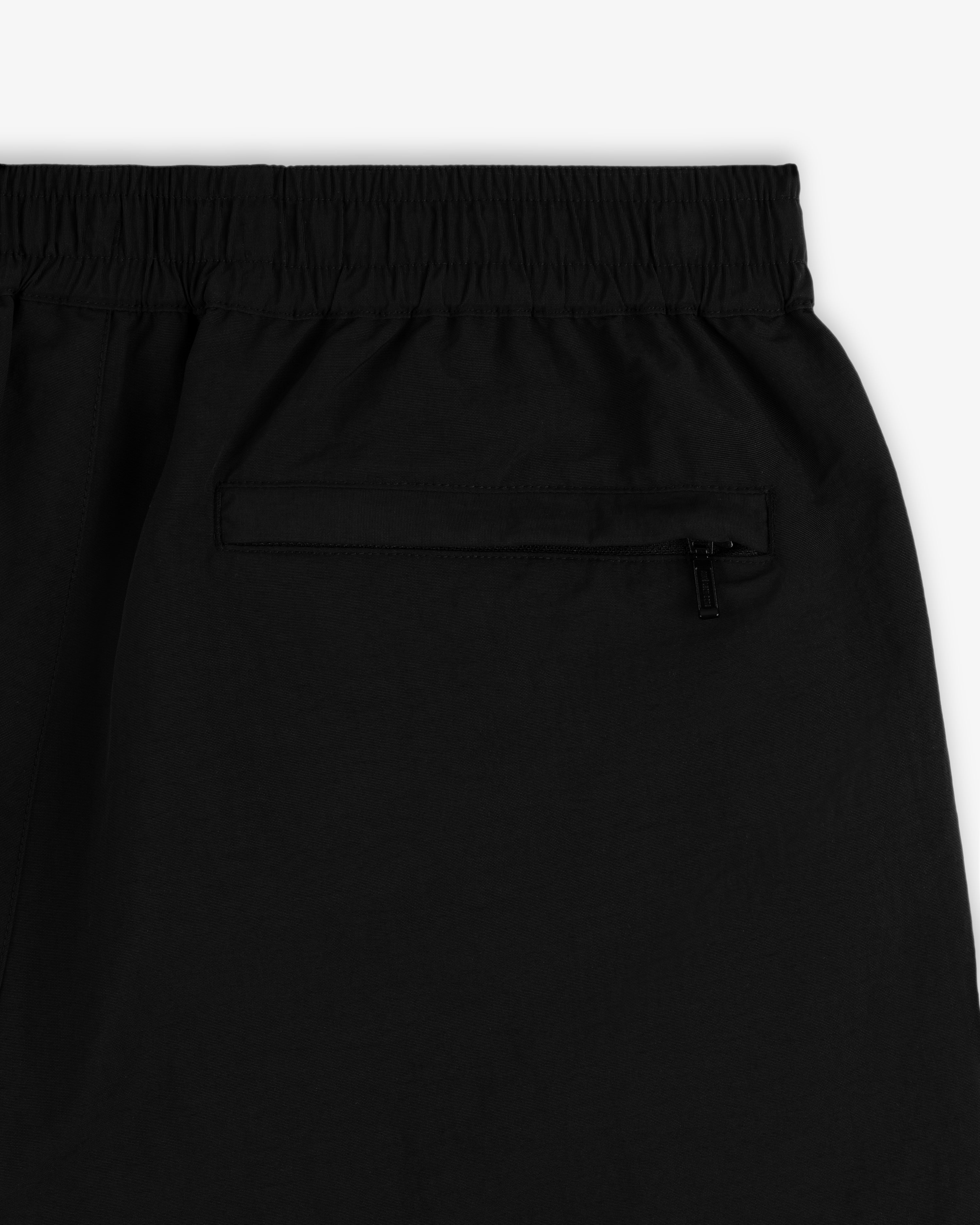 aim-leon-dore-crest-nylon-track-pant-schwarz image 6