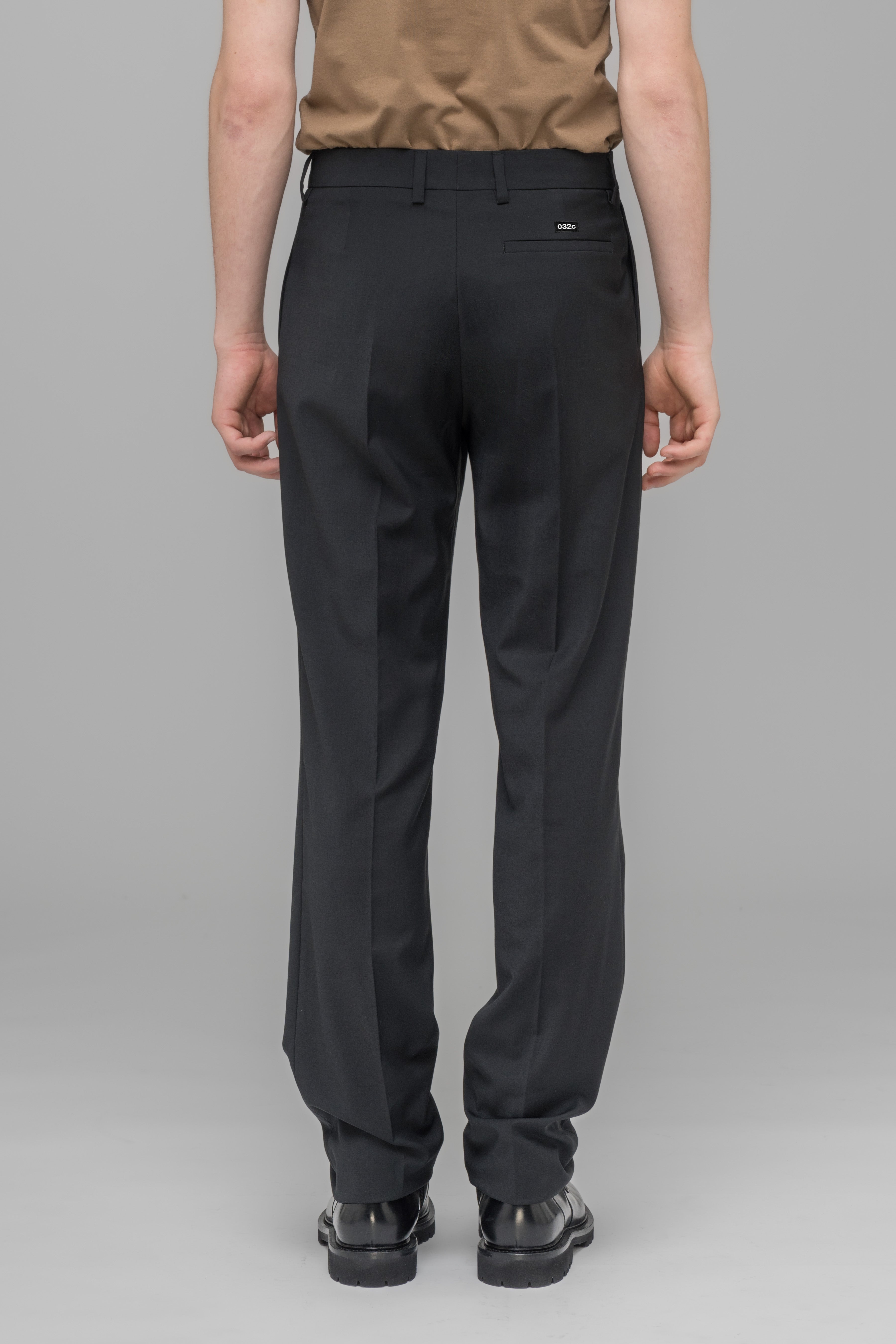 032c-office-attire-straight-leg-anzughose-sommerwolle image 4