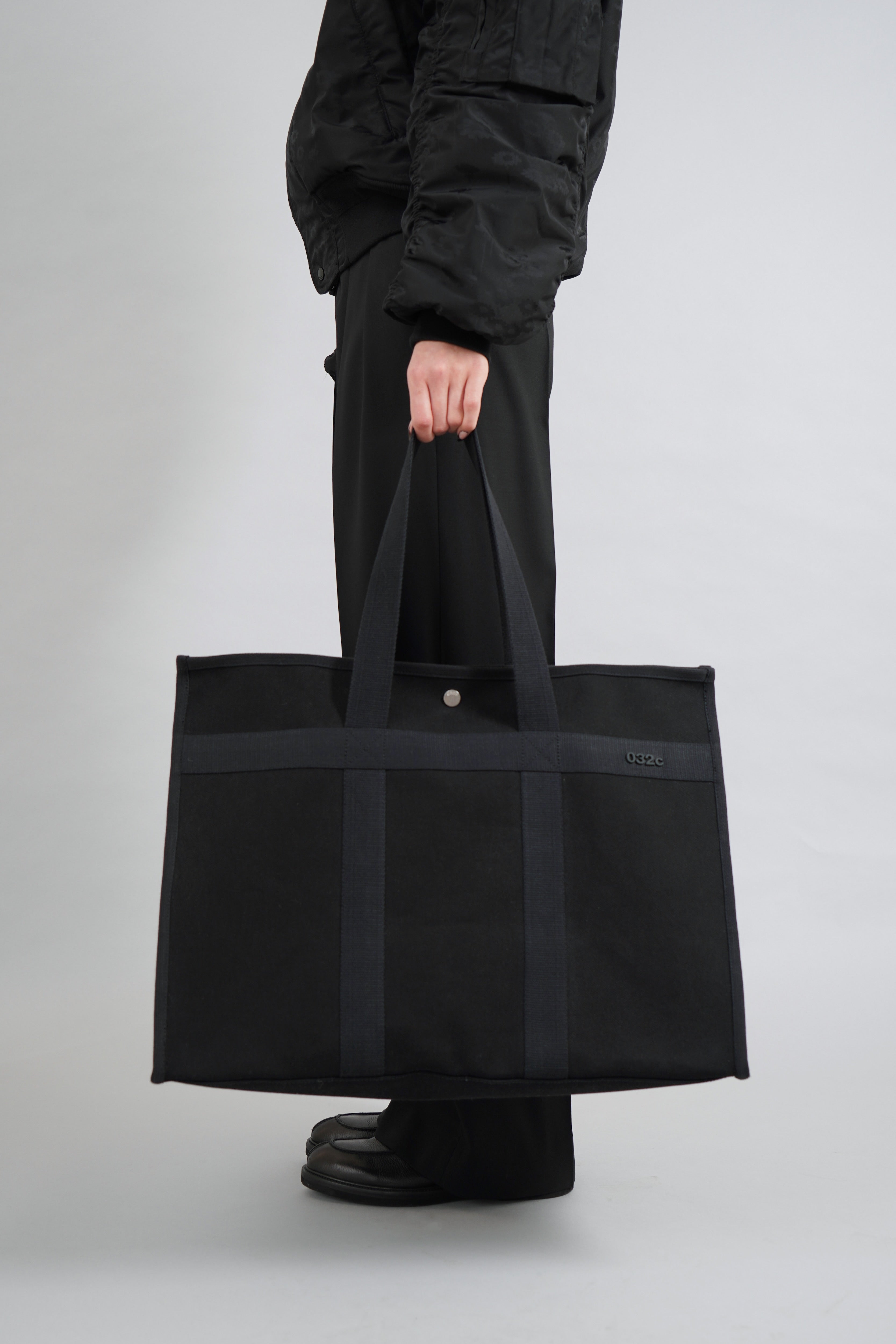 032c-portfolio-bag-xl-umh-ngetasche-unisex image 2