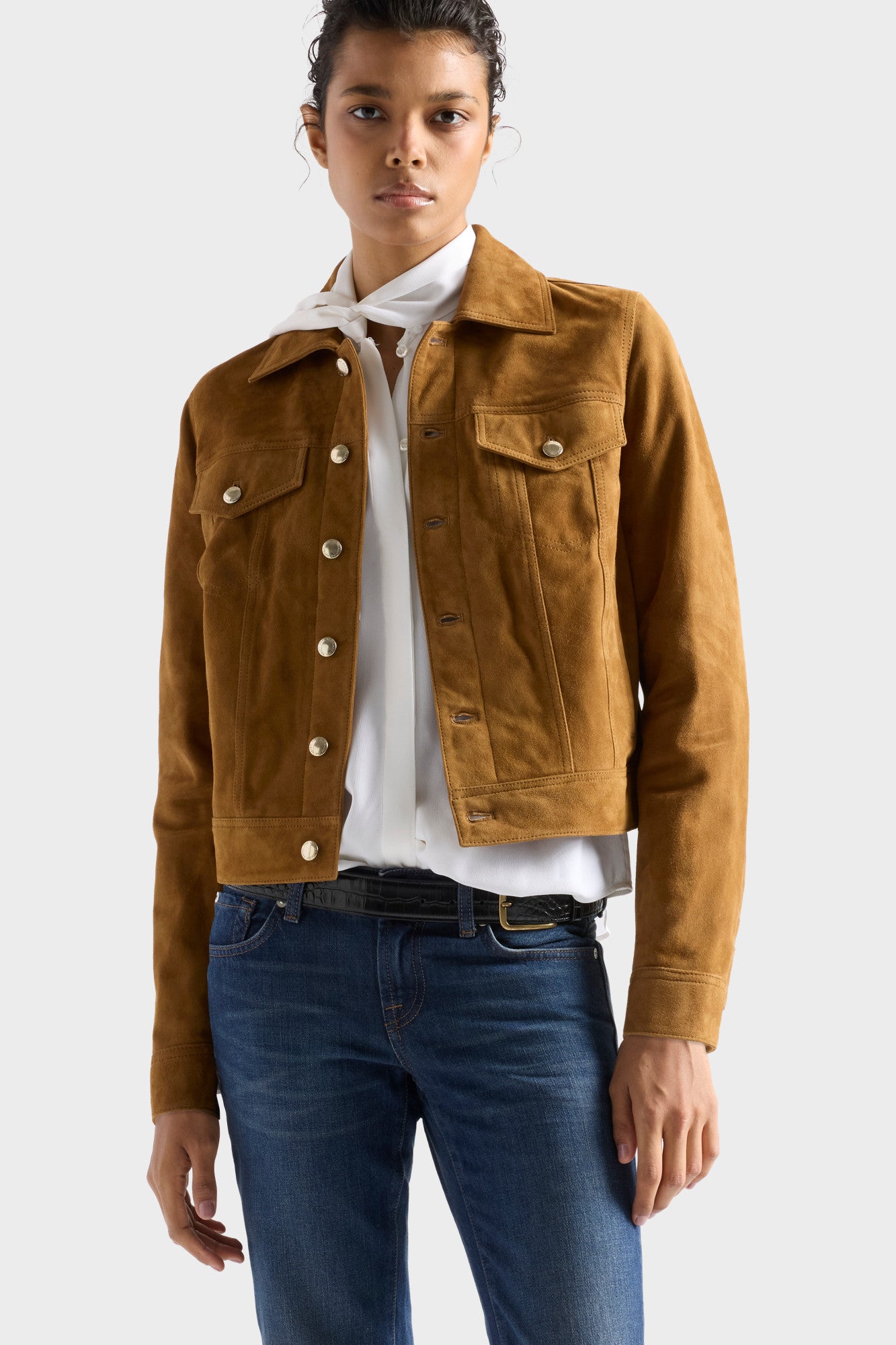 7-for-all-mankind-adi-trucker-jacke-aus-suede-in-cognac image 3