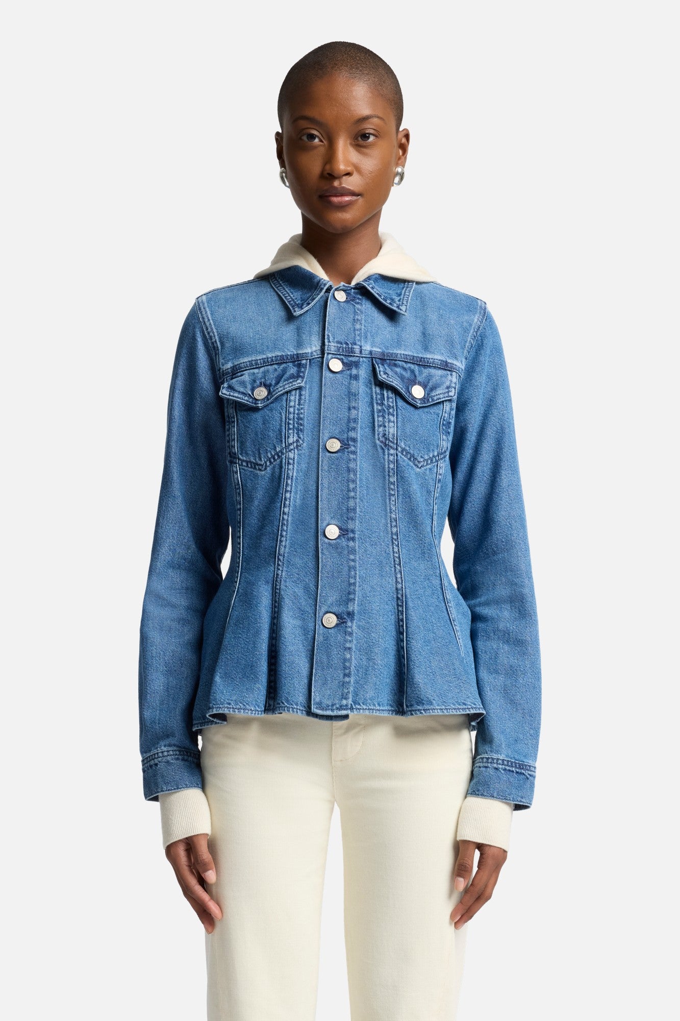 7-for-all-mankind-weightless-denim-flounce-trucker-jacke-hilo image 3