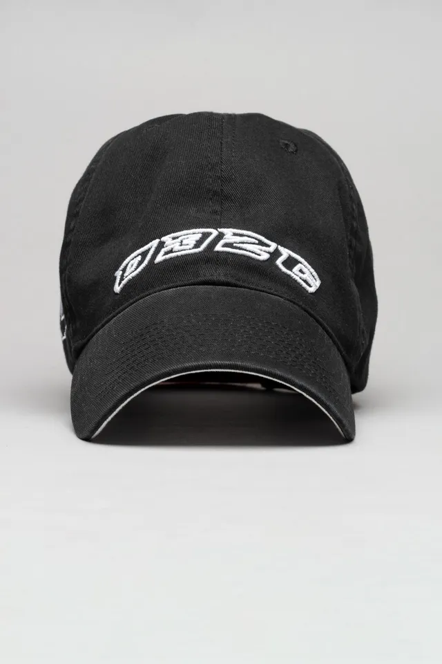 032c-cap-with-embroidery-baseballcap-speedy-fw25 image 1