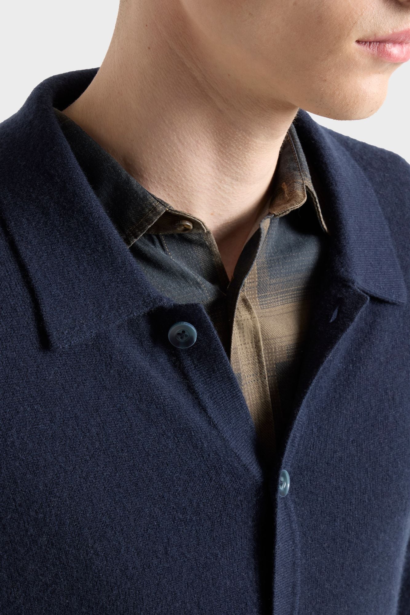 7-for-all-mankind-button-polo-strick-cardigan-cashmere-midnight-herren image 4