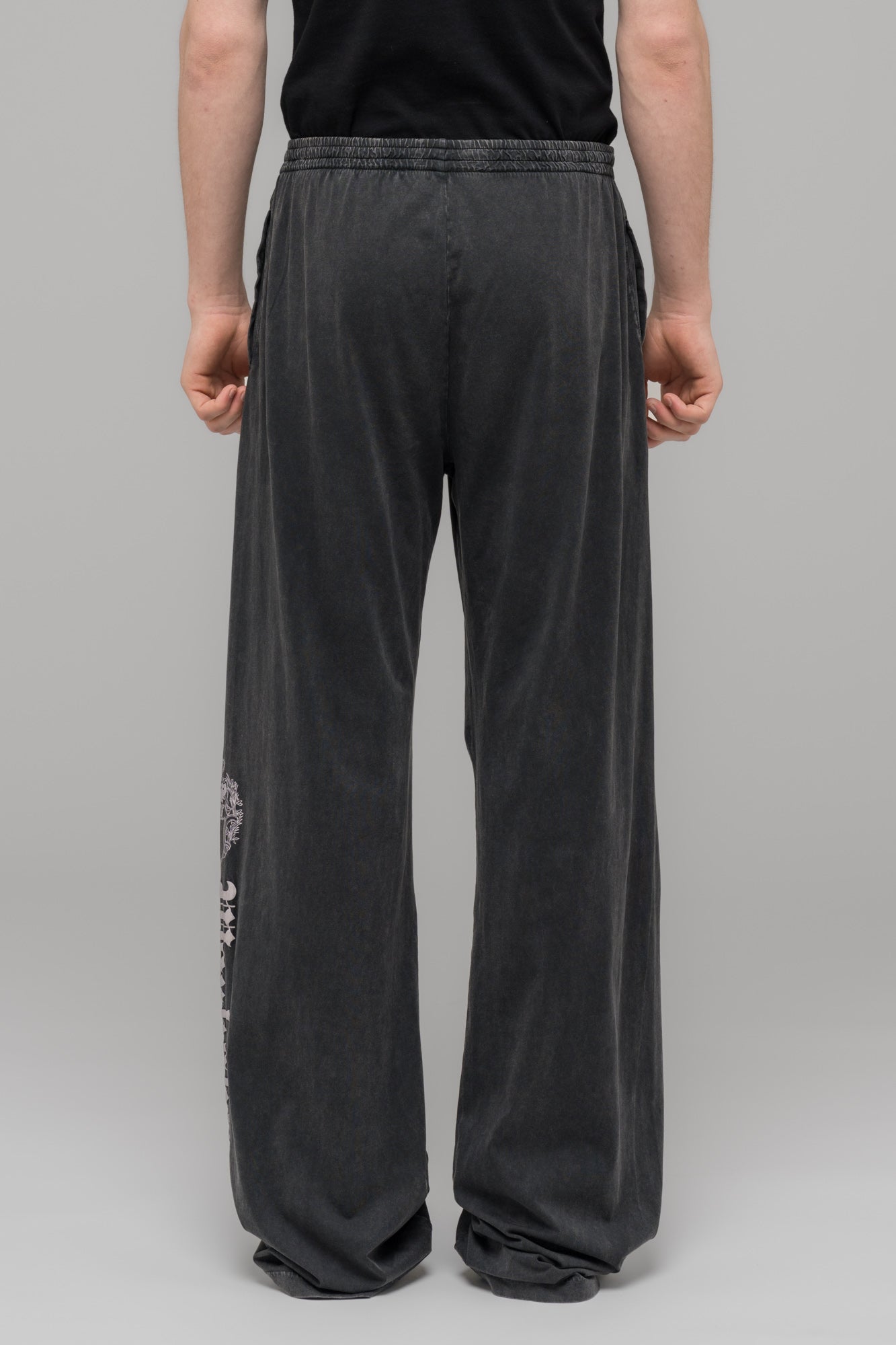 032c-workshop-pants-hardcore-wellness-relaxed-fit-schwarz image 6