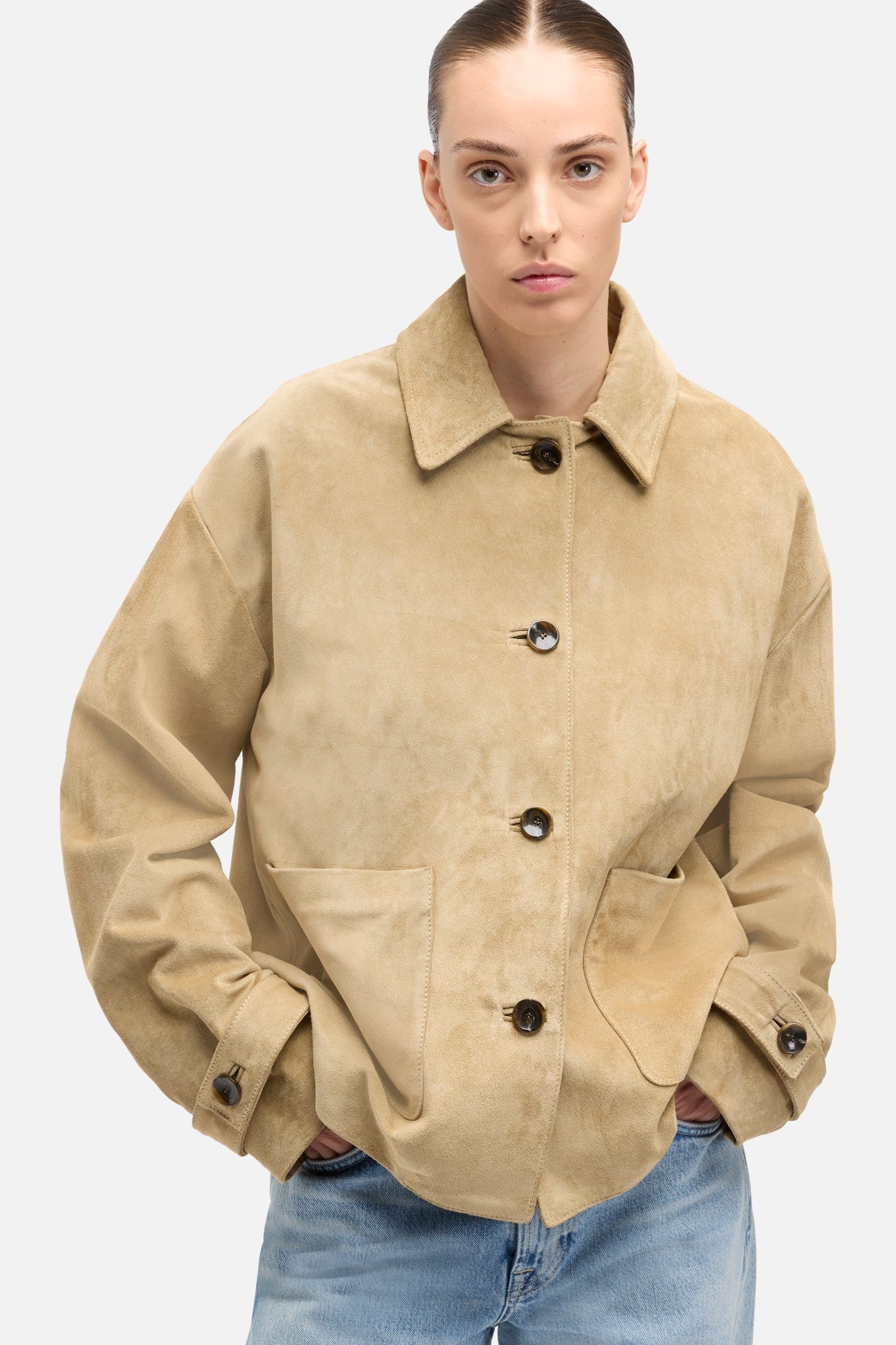 7-for-all-mankind-suede-cropped-chore-jacket-safari image 4