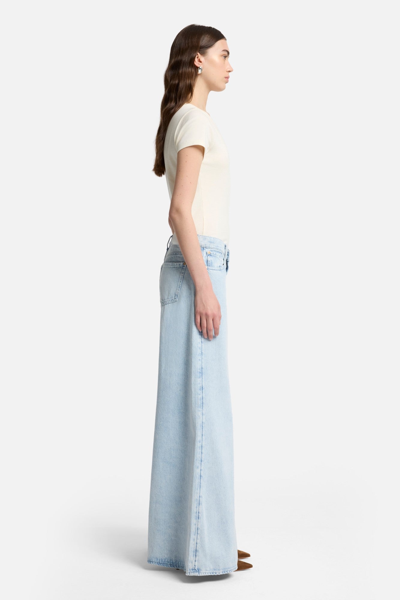 7-for-all-mankind-willow-palazzo-wide-leg-hose-in-clean-slate-hell image 6