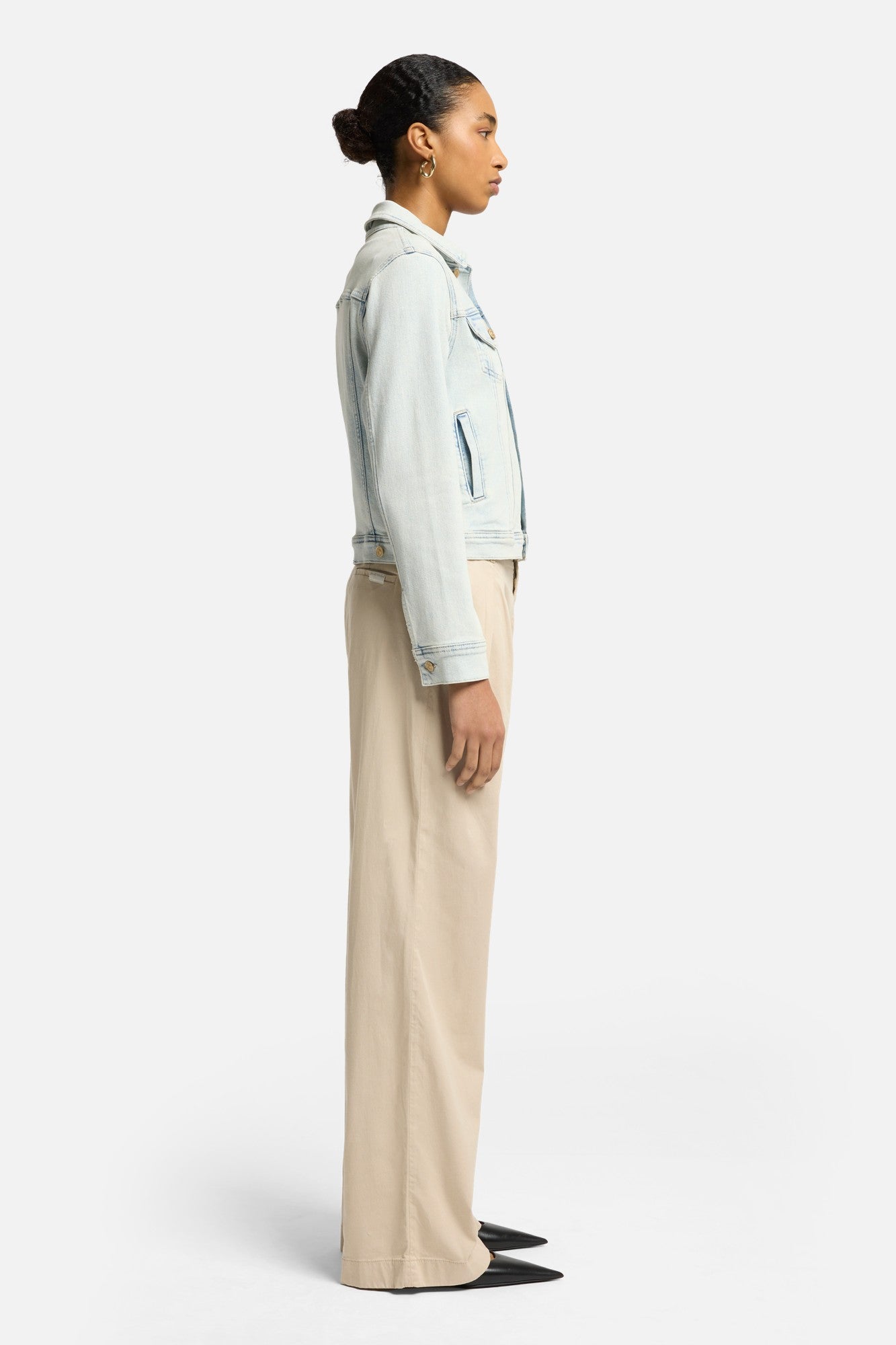 7-for-all-mankind-luxe-vintage-trucker-jeansjacke-in-maui image 6
